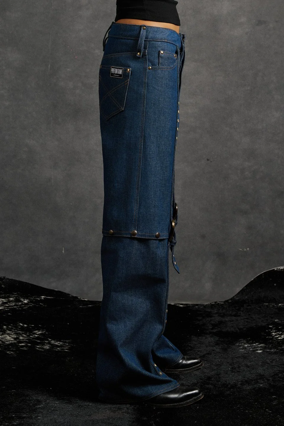 MaisonPrefontaine_SS2026_ESSENTIAL_maisontoki_Jean_Woman_00002.jpg