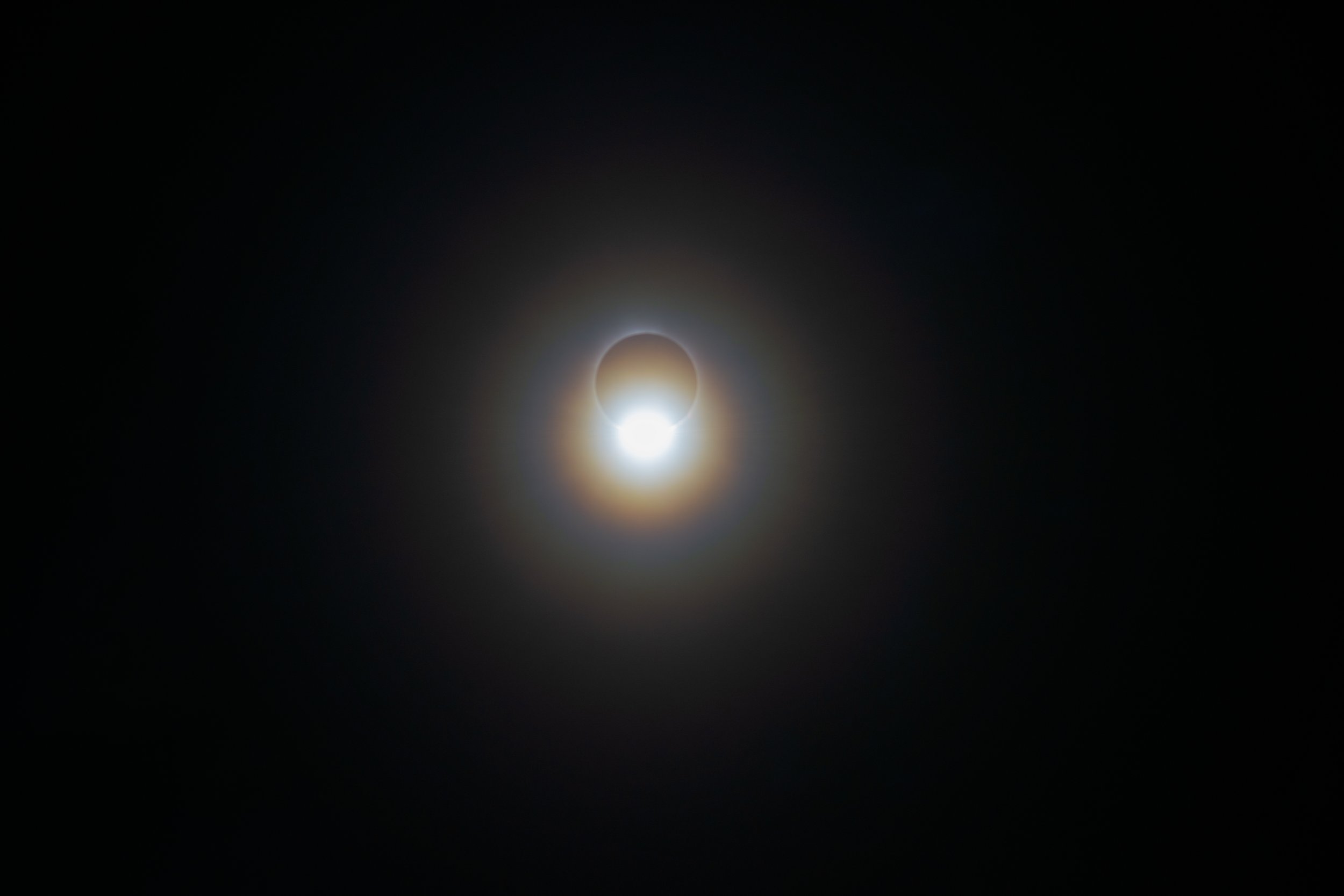 Eclipse 4 24.jpg