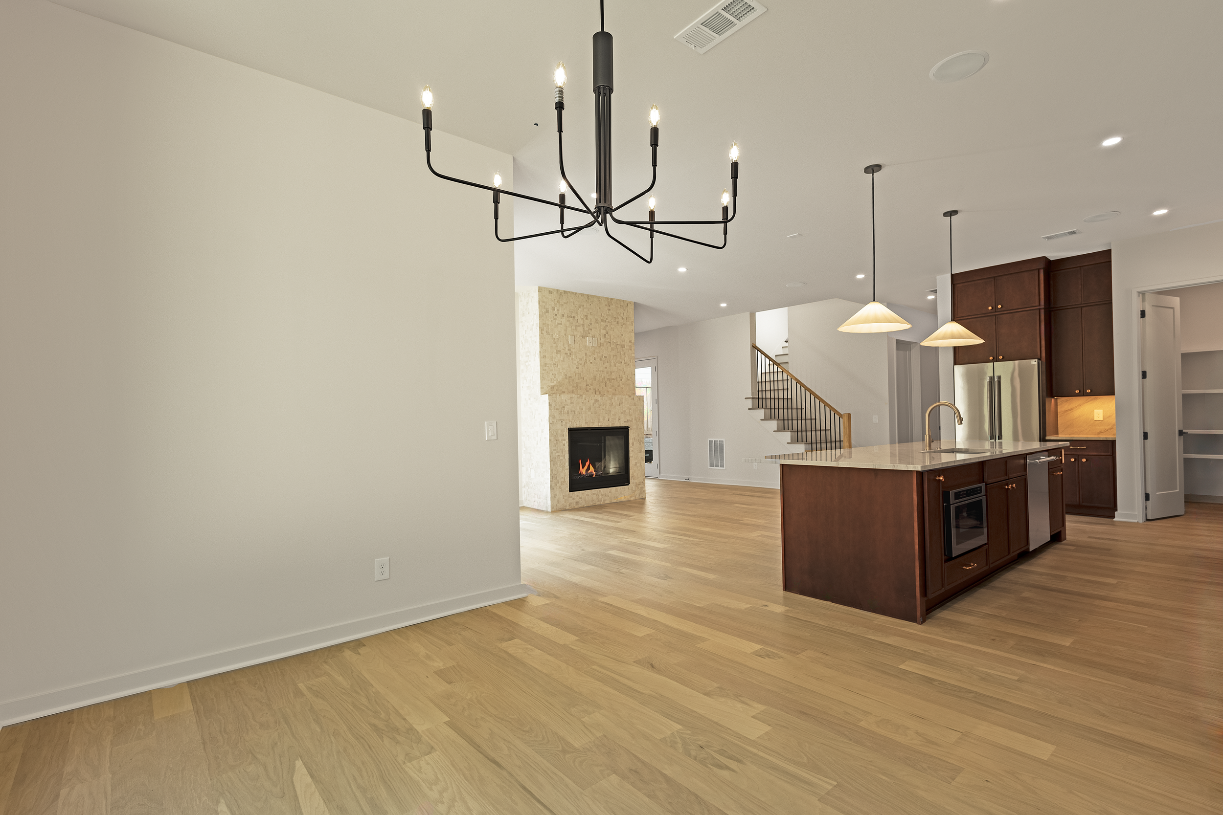 _54A4040-HDR.png