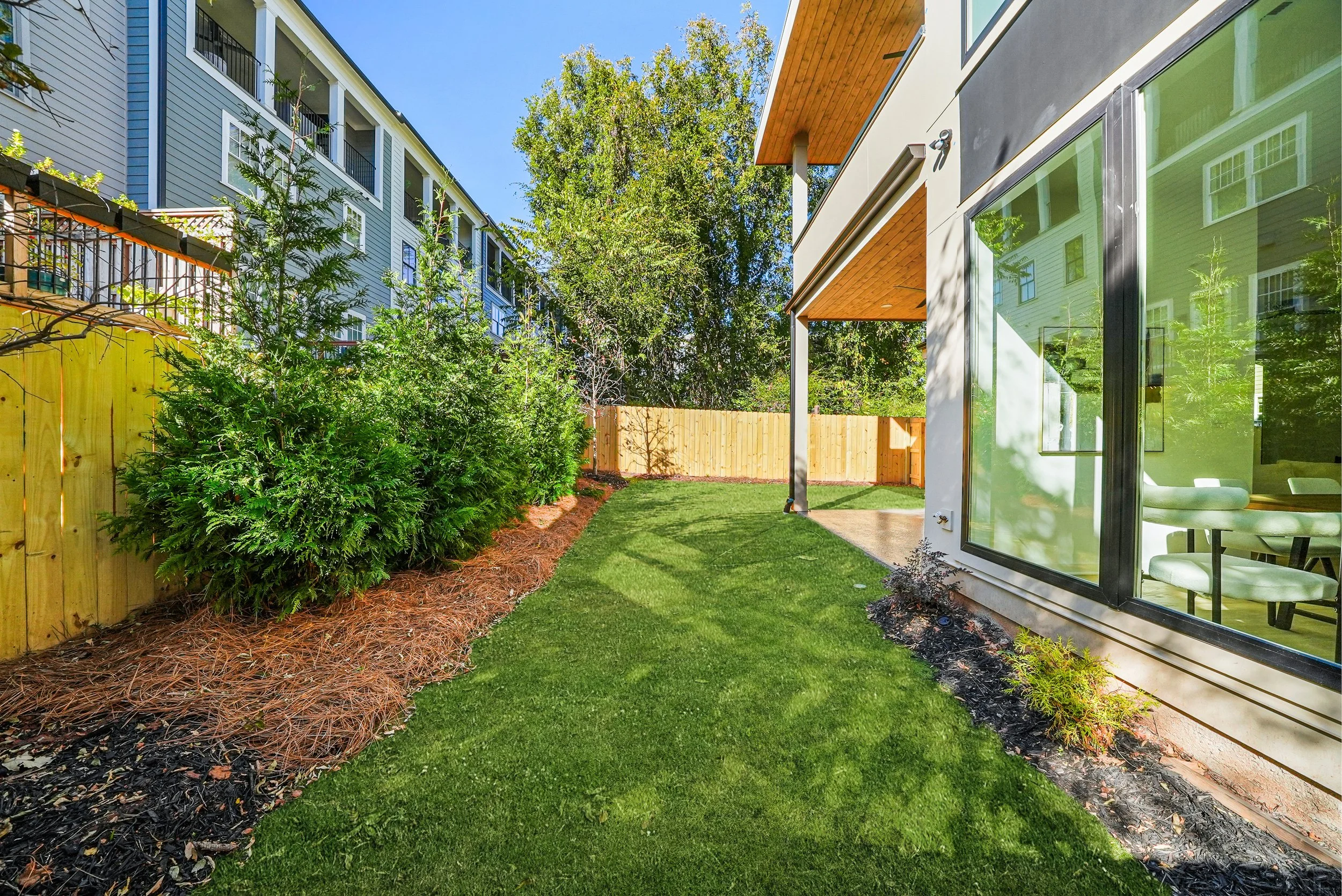 313 Stovall St -103.jpg