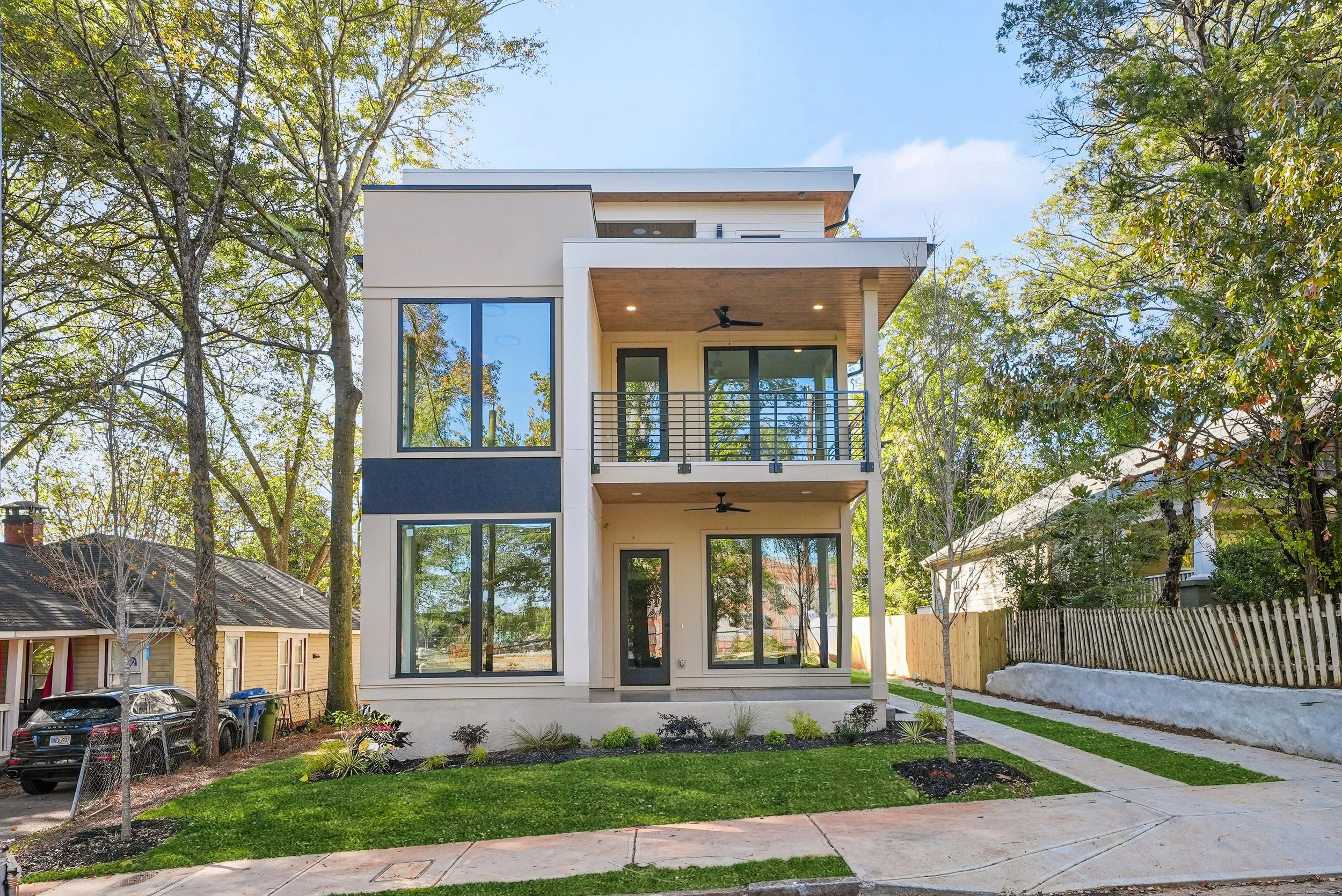 313 Stovall St -001.jpg