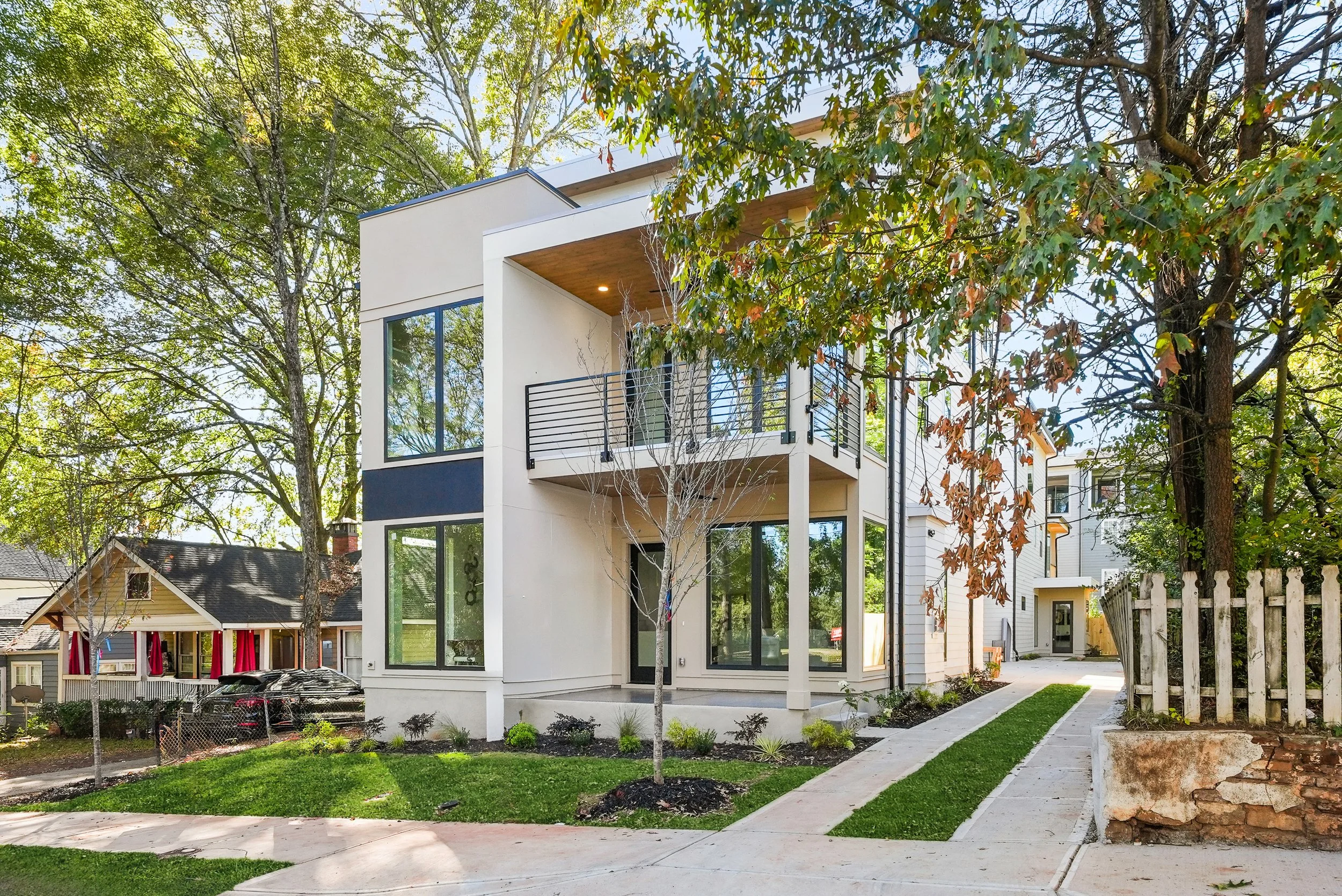313 Stovall St -005.jpg