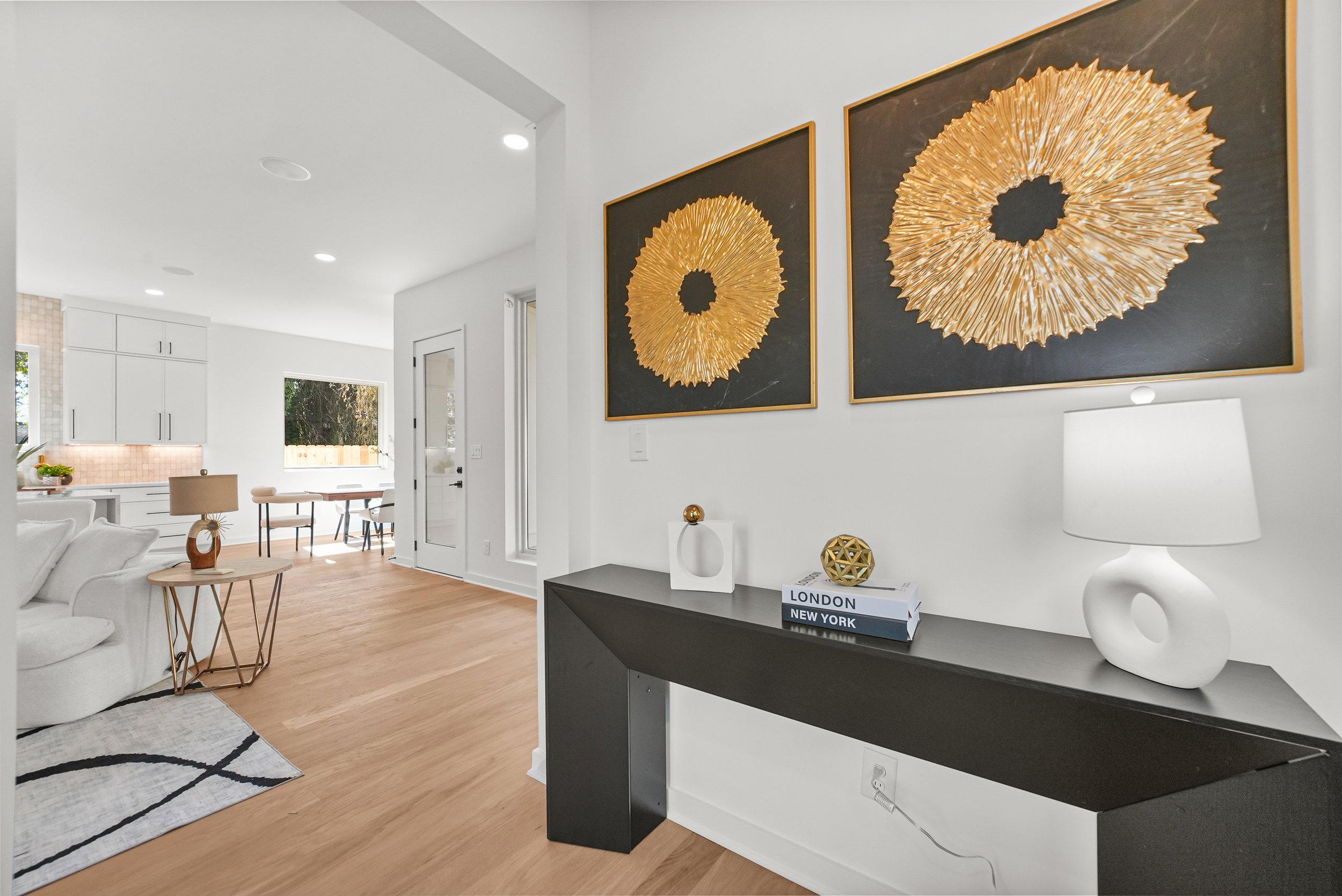 313 Stovall St -007.jpg