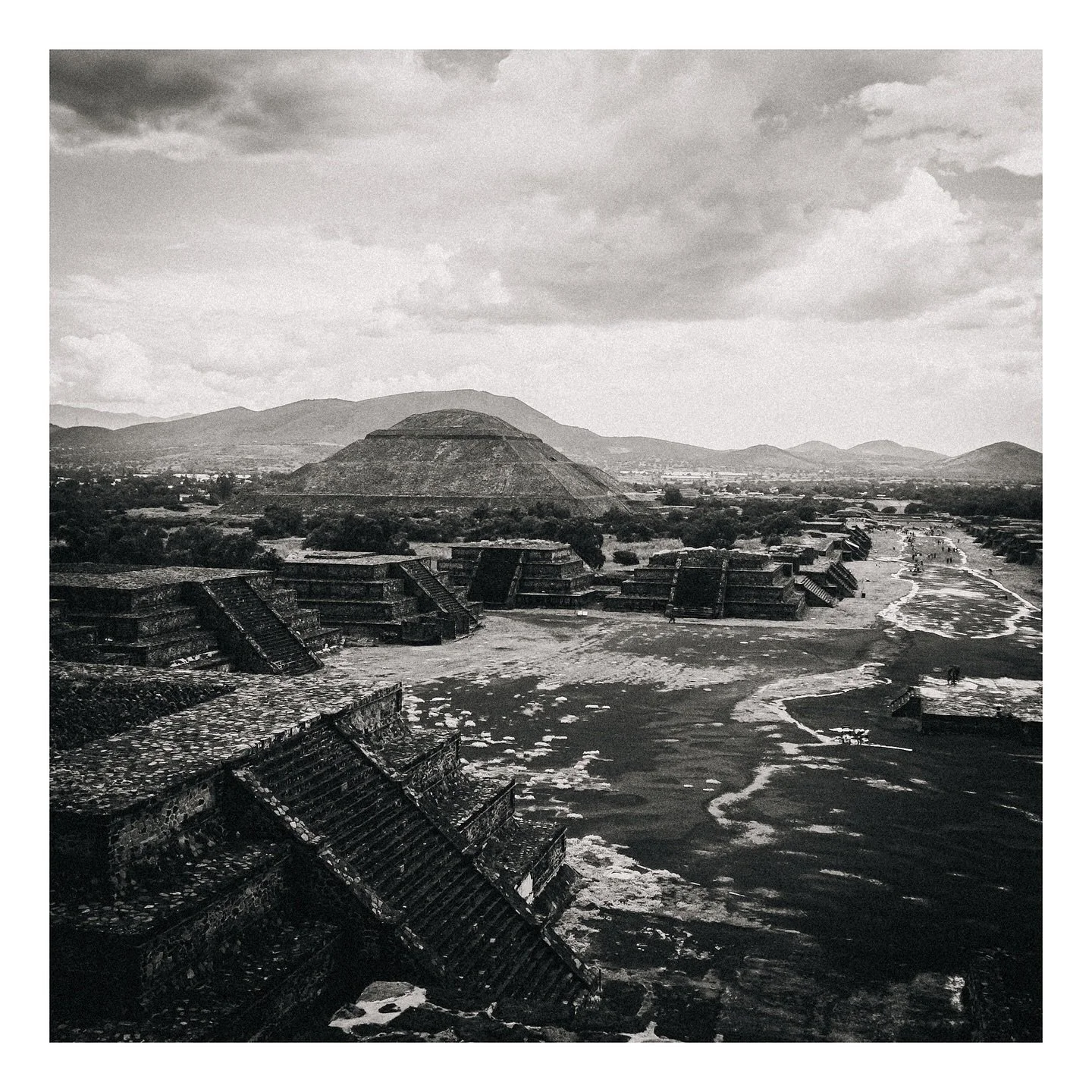 teotihauc&aacute;n in b&amp;w | @leica_camera