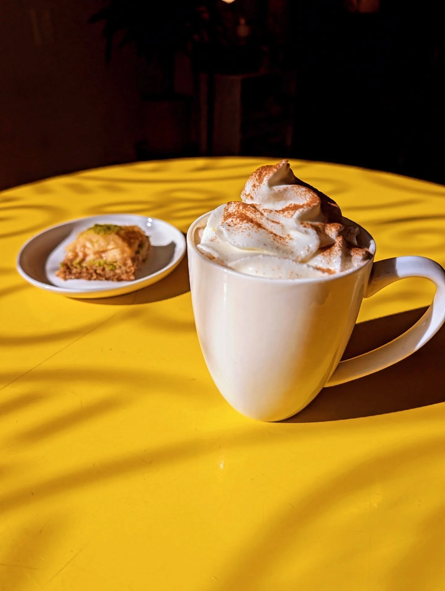 Pumpkin. Cardamom. Latte.

The fall drink you've been dreaming of.

Only for a limited time. Come get one today 😋