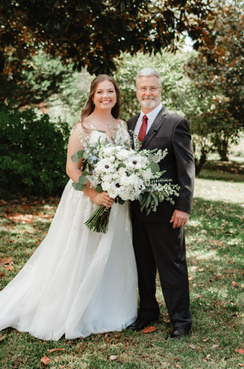 Straw Wedding Bride .png