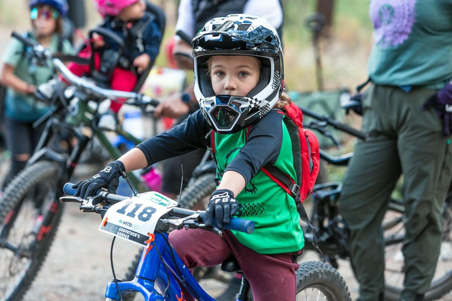 Caught in action! 👀 
Huge thanks to @gforcephoto for these epic shots of Cranksgiving weekend! 

Find them all at the link in our bio, and if you post, please tag your photographers so they get the love they deserve 📸 
More photos are still rolling