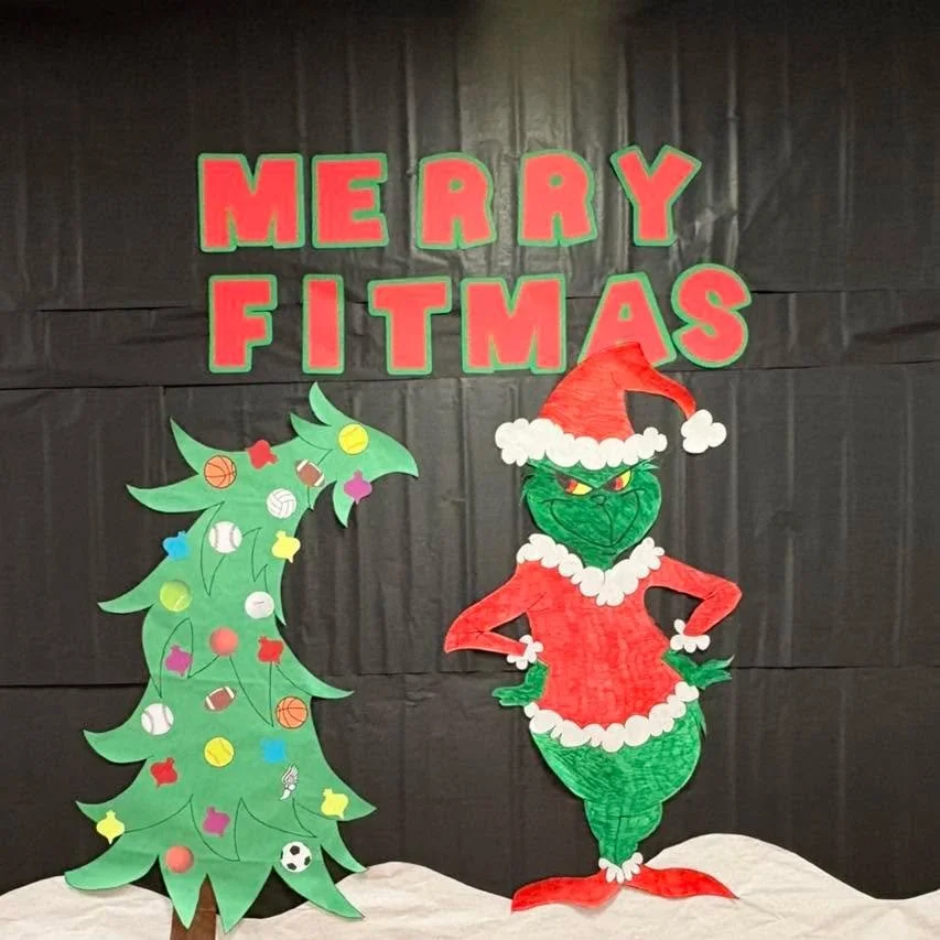 Even the Grinch is working on his gains and mean green routine with the help of our amazing PE coaches! 🌱💚💪

Stay merry, stay moving, and sleigh those exercises! 🏃&zwj;♂️🏋️&zwj;♀️🛷