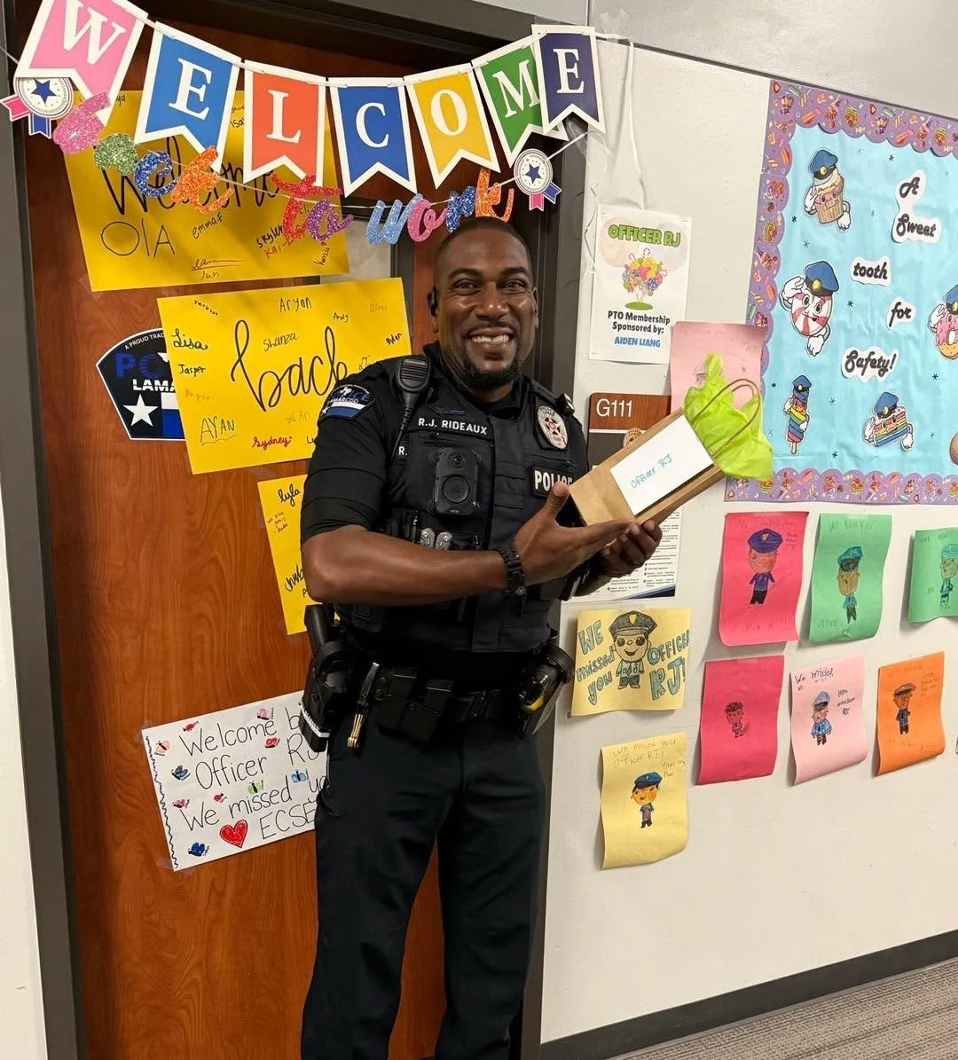 🚨Welcome back to Carter, Officer RJ! 🚨

We really missed him while he was away and are so happy to have him back! The PTO celebrated our School Resource Officer a little later than usual so we could include him and make sure he knows how much he is