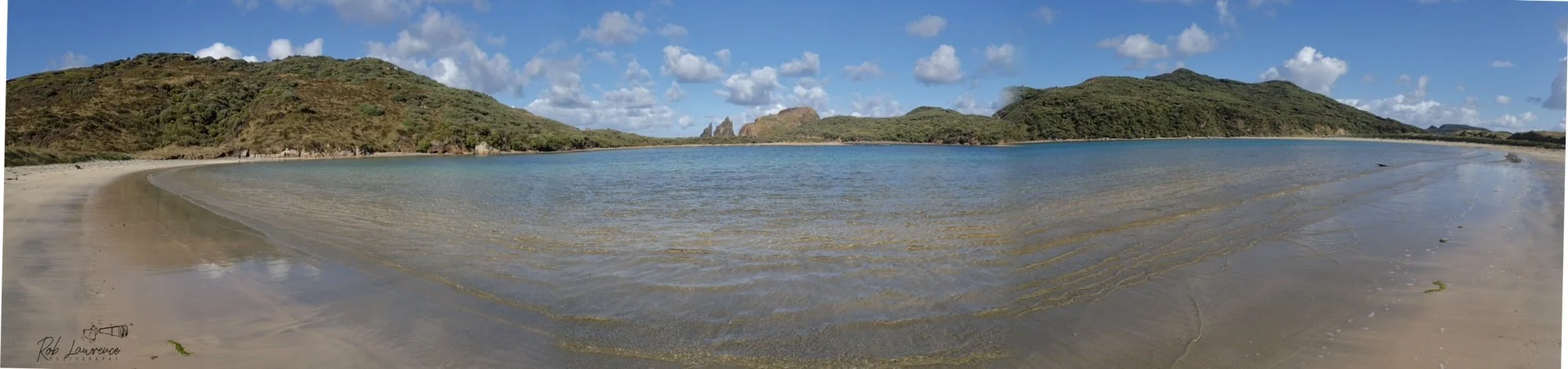 The Gutter Bay  near Kilbride Stewart Island 