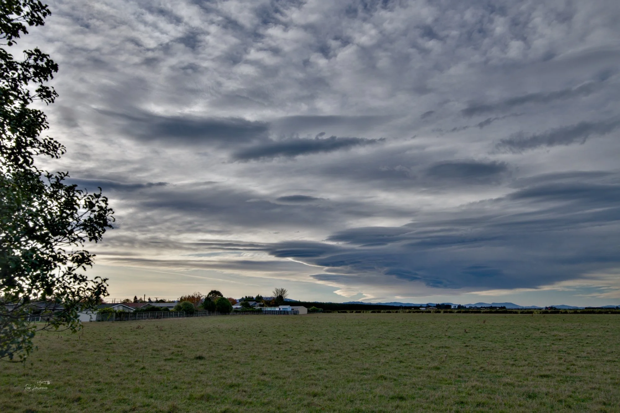 Lenticular Clouds winds swept Norwest 