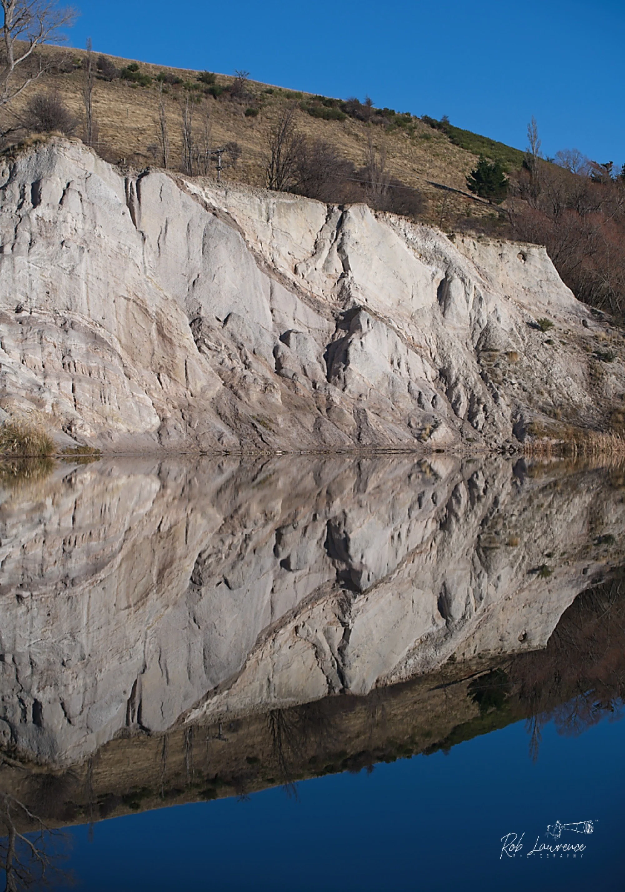 St Bathans, Central Otago
Established in 1863 during the Otago Gold Rush, St Bathans (originally known as Dunstan Creek) rapidly grew into a bustling mining settlement, with a population of around 2,000 and as many as 13 hotels at its peak. Surveyor 