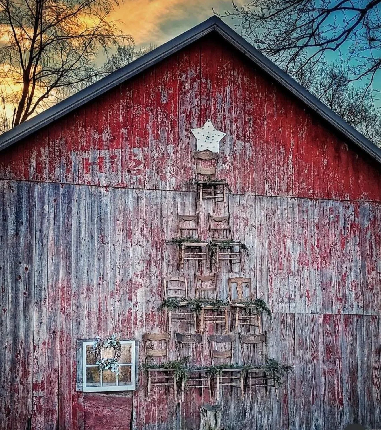 Is your December feeling a bit on speed dial too 🫣&hellip;. How y&rsquo;all doing out there &hellip;Just trying to slow some days down here a bit &hellip; spending some moments out here marinating in Gods goodness of this particular season .. cause 