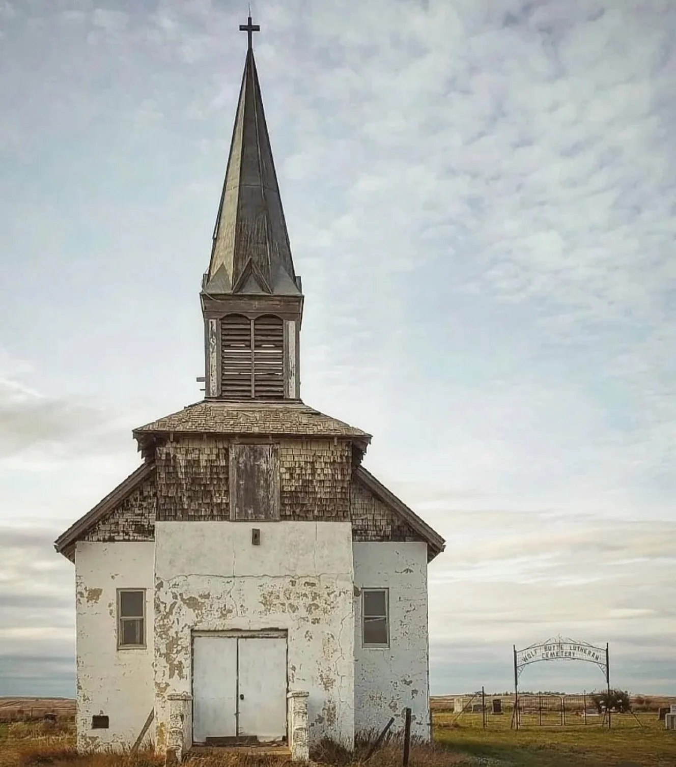 Sundays found over here ... it&rsquo;s about the revival .. restoration.. preservation of all that we do not want to see lost among the chaos of our days.. this week up ahead friends .. hope your linking in .. we&rsquo;ve got some pretty sweet things