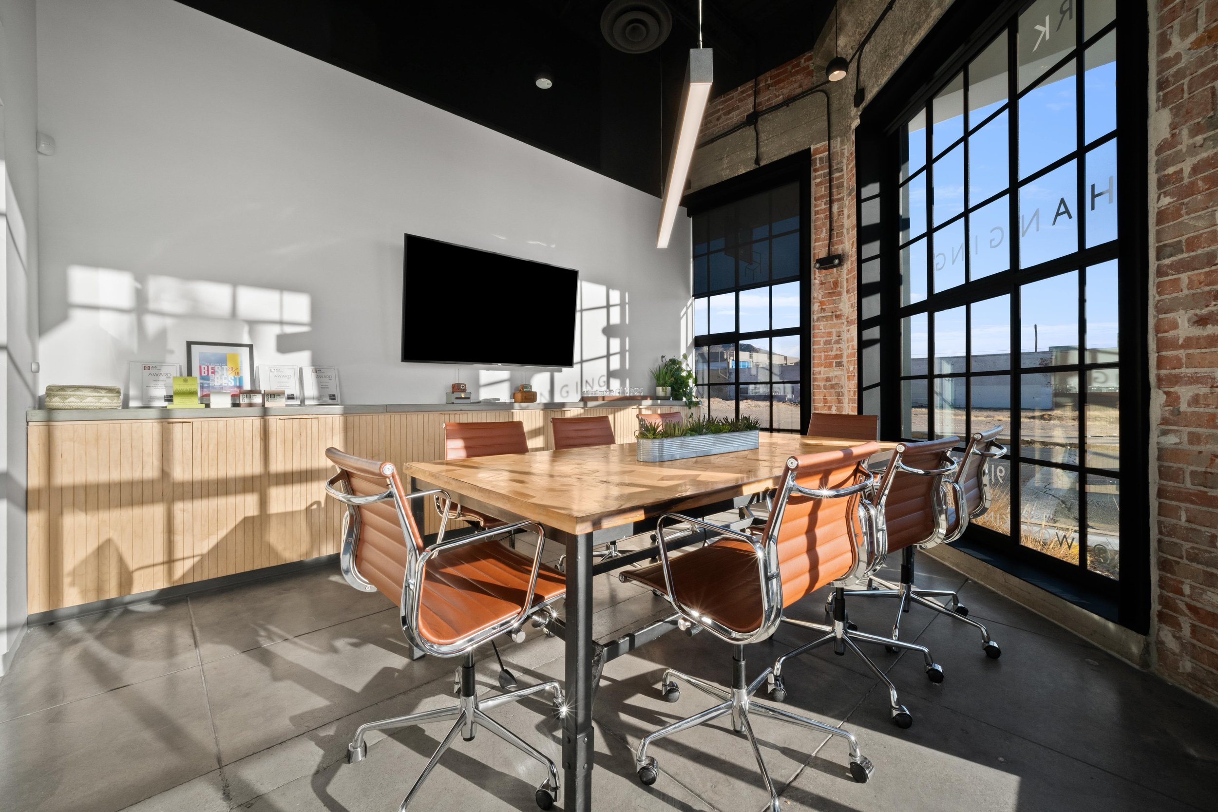 wcconferenceroom.jpg