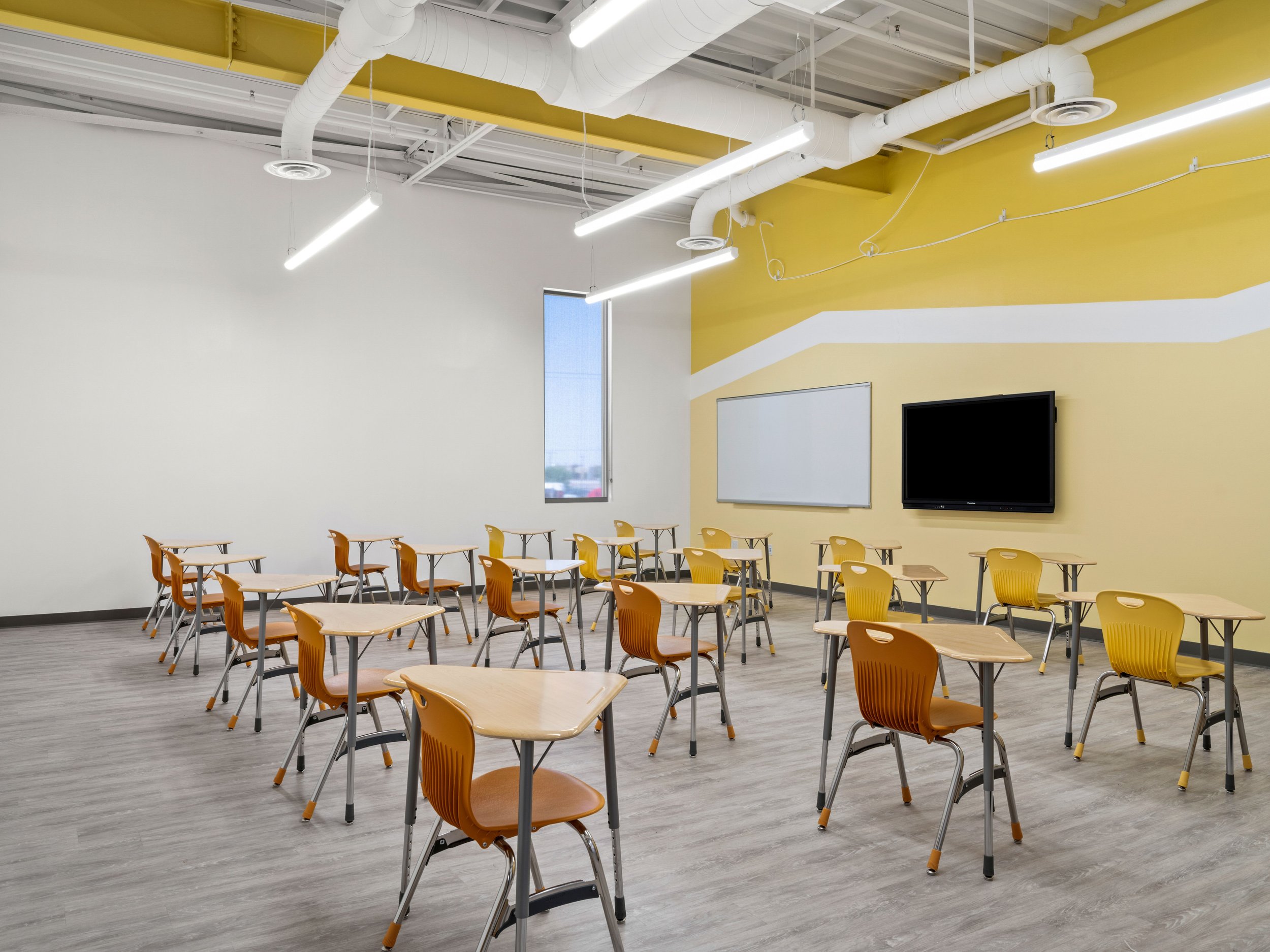 elpasoleadershipacademyclassroom.jpg
