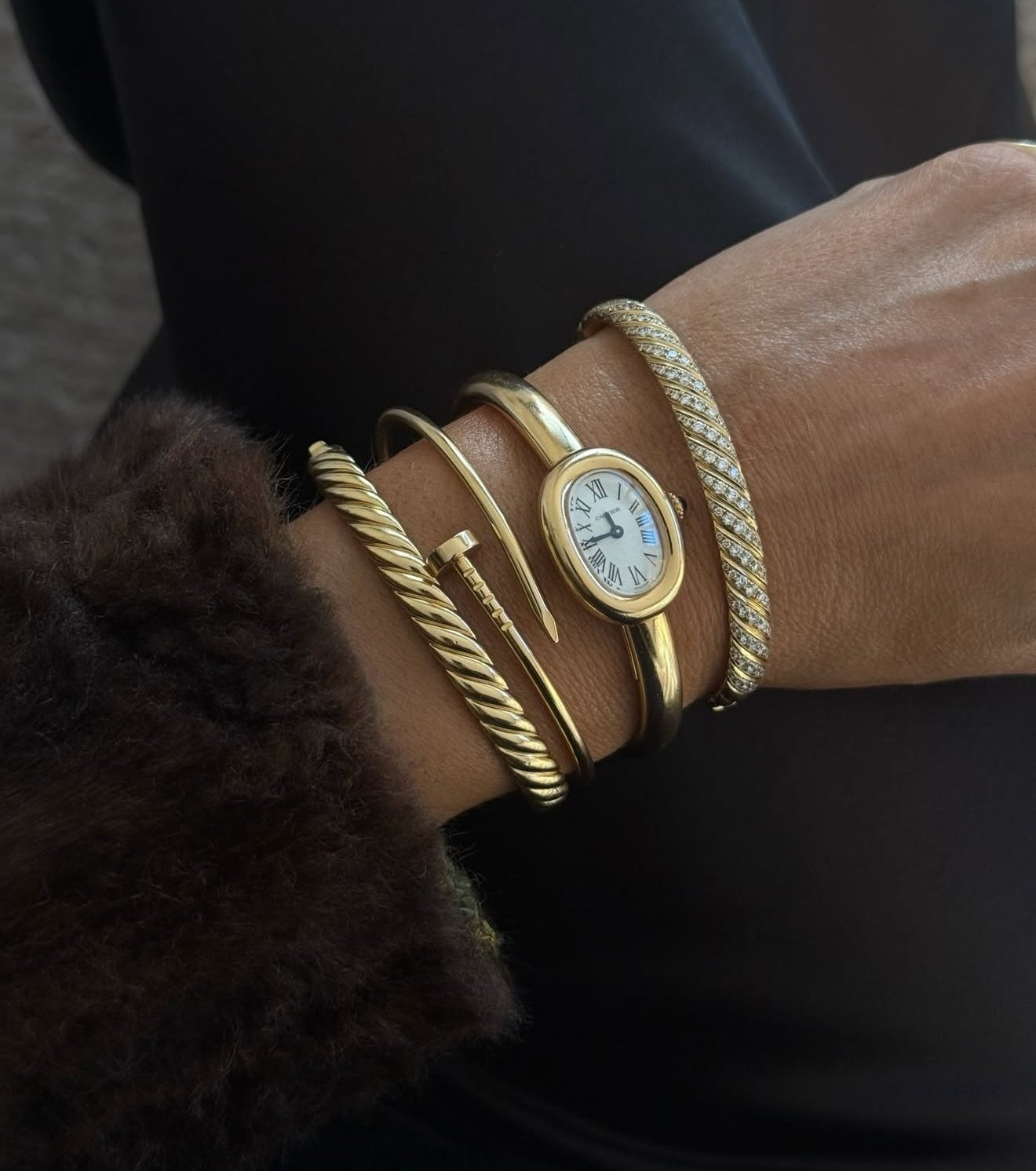 Wrist candy done right ✨💫
Swipe for the most irresistible stacked wrists + sprinkle of iconic bags
✉️ Chat to shop with us! 
🛒Prime Catalogue | https://primeconciergellc.netlify.app
Credit | 

*not affiliated with any of the brands*

#cartierwatch 