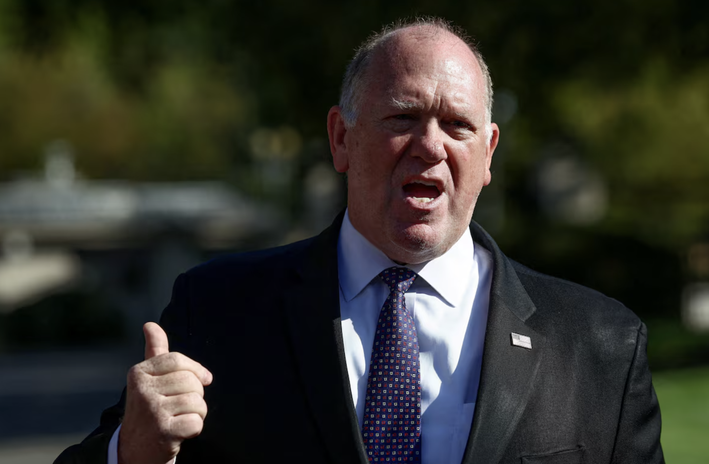 Trump aide Homan accepted $50,000 in bribery sting operation, sources say