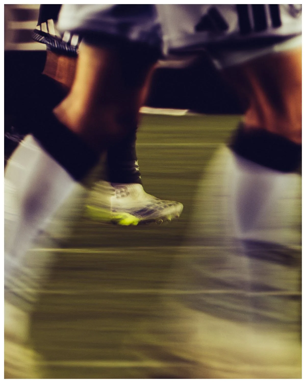 @G.ICATAR_QUAKESvWHITECAPS_050926Artboard 7.jpg