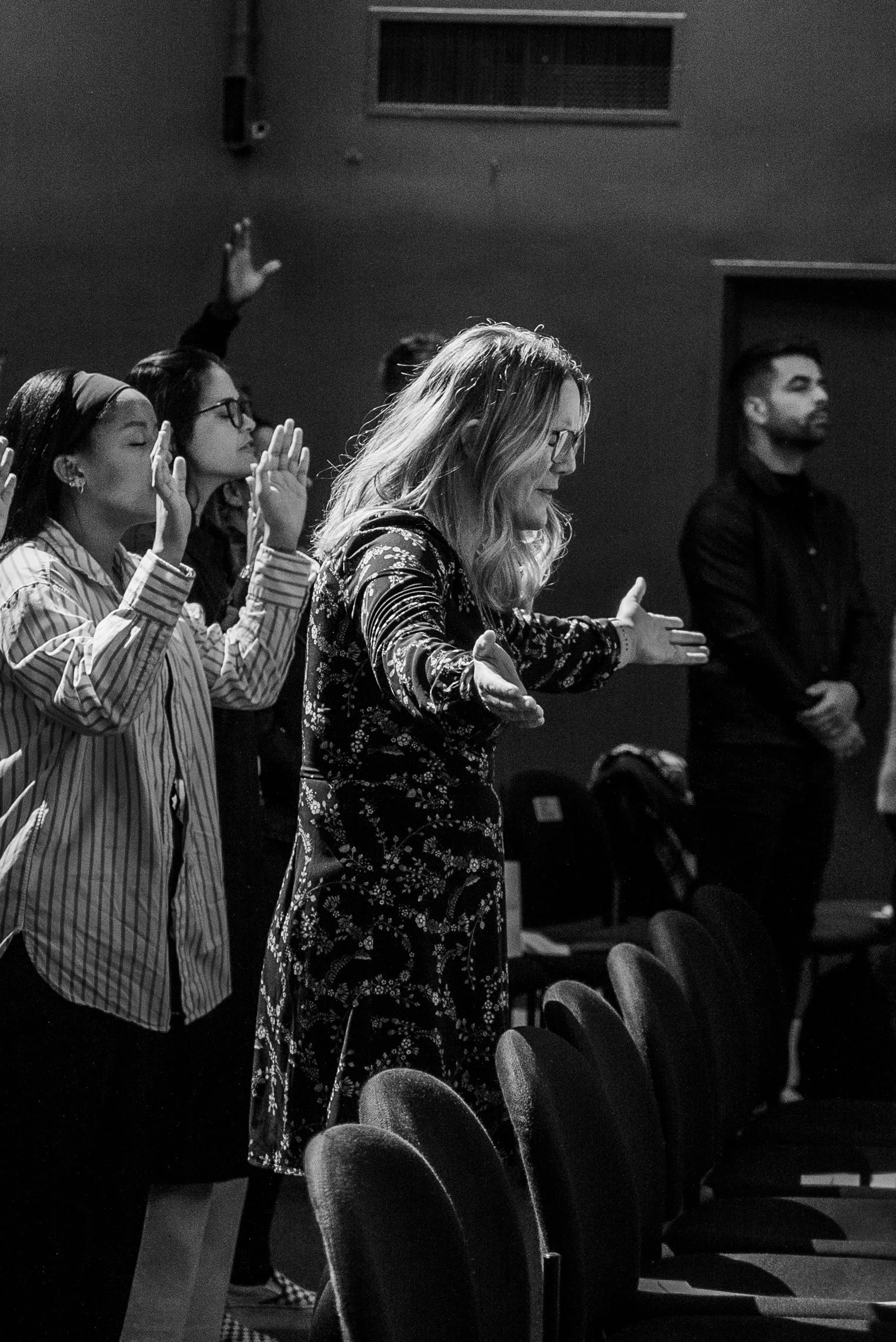 HILLSONG-3.10.24-05.jpg