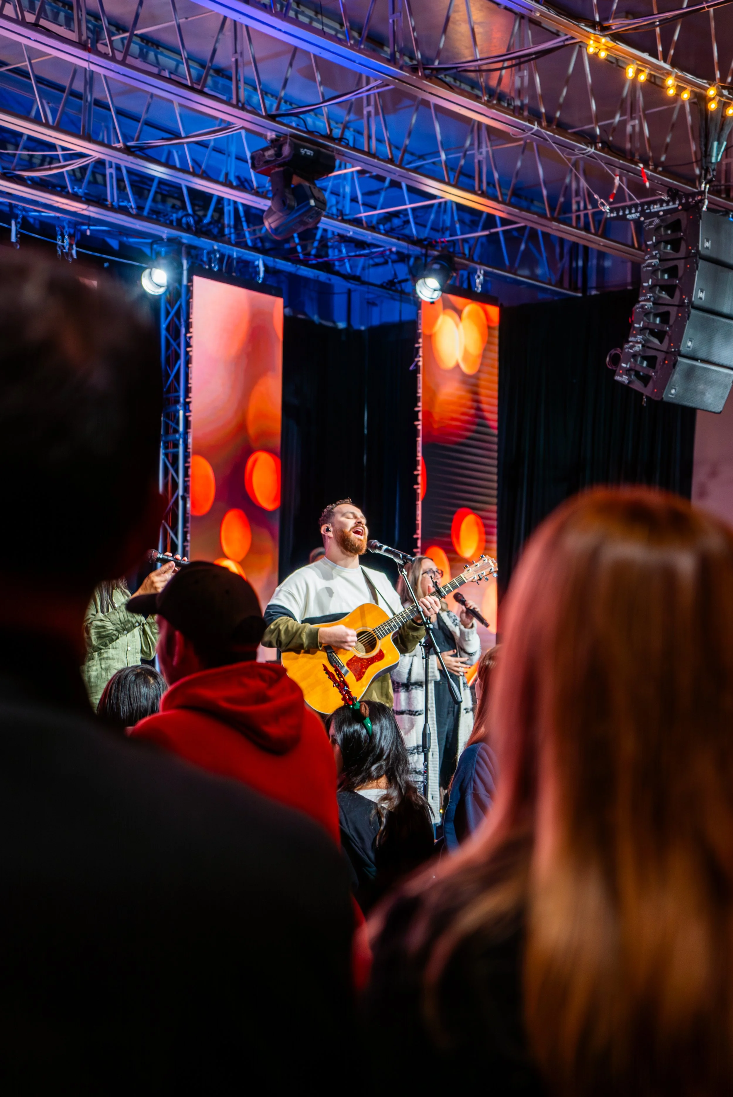 HILLSONG 12.10-132.jpg