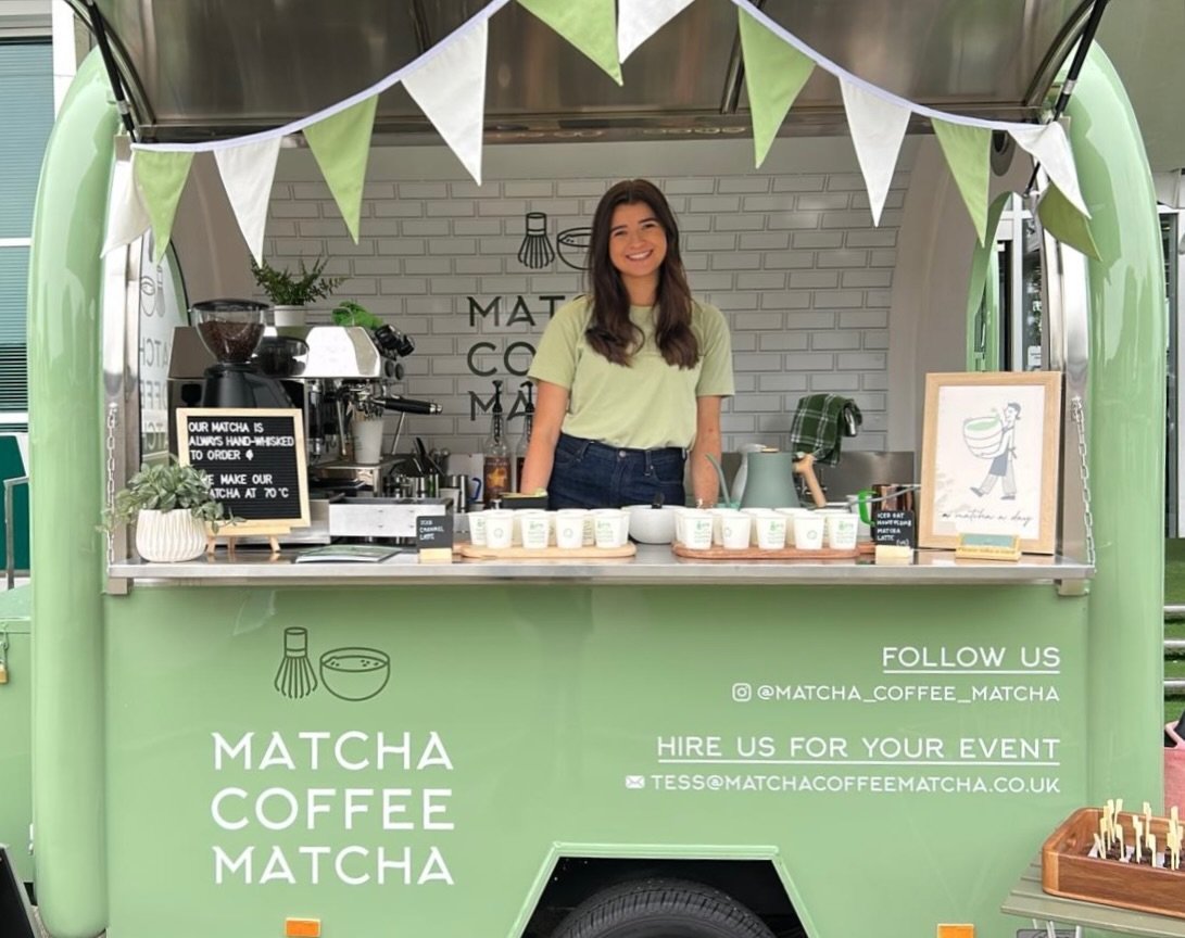 In my little green pod 💚 
Hello all! We have two more events this week - come see us next weekend at Kempton Park Wedding Fair - we&rsquo;ll be selling all your favourite drinks and traybakes next Sunday 11-3 🍵☕️🍰