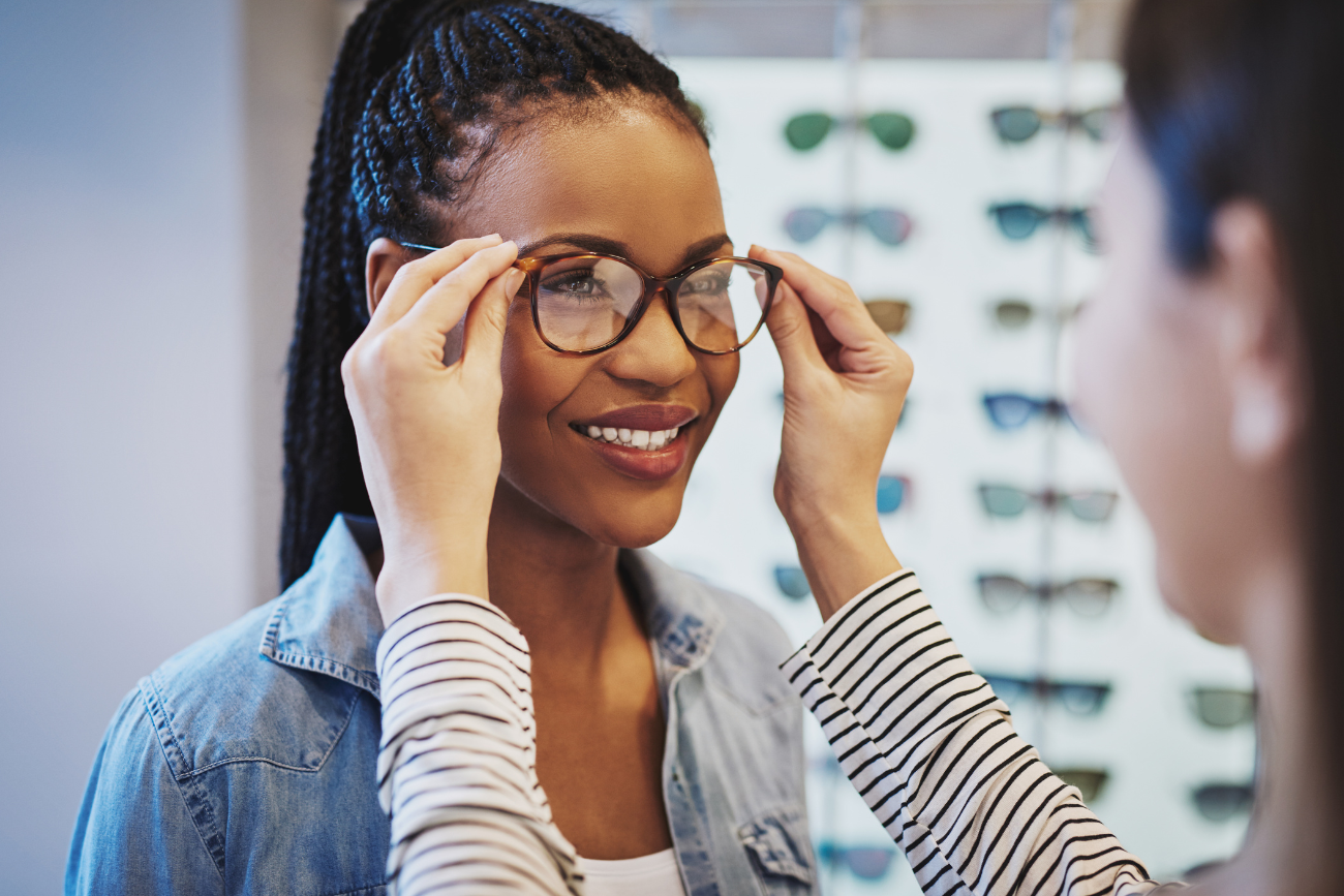 Trainee optician fired for taking leave after miscarriage awarded £14k at tribunal