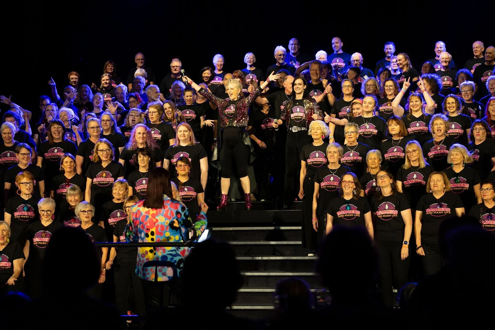 How many singers do you think can fit on the Hannah Playhouse stage? 🎤✨ Australian choir Soul Song are set to maybe break a record by bringing 95 singers to The Hannah for New Zealand Fringe Festival!

BANGERS AND MASH-UPS features some of the great