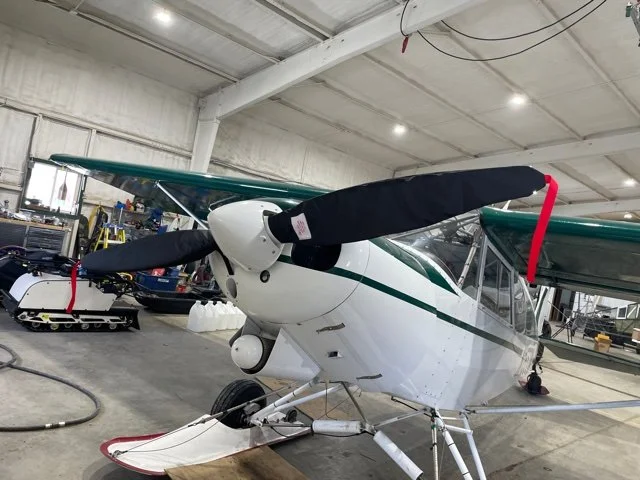 Non-insulated blade covers for composite props