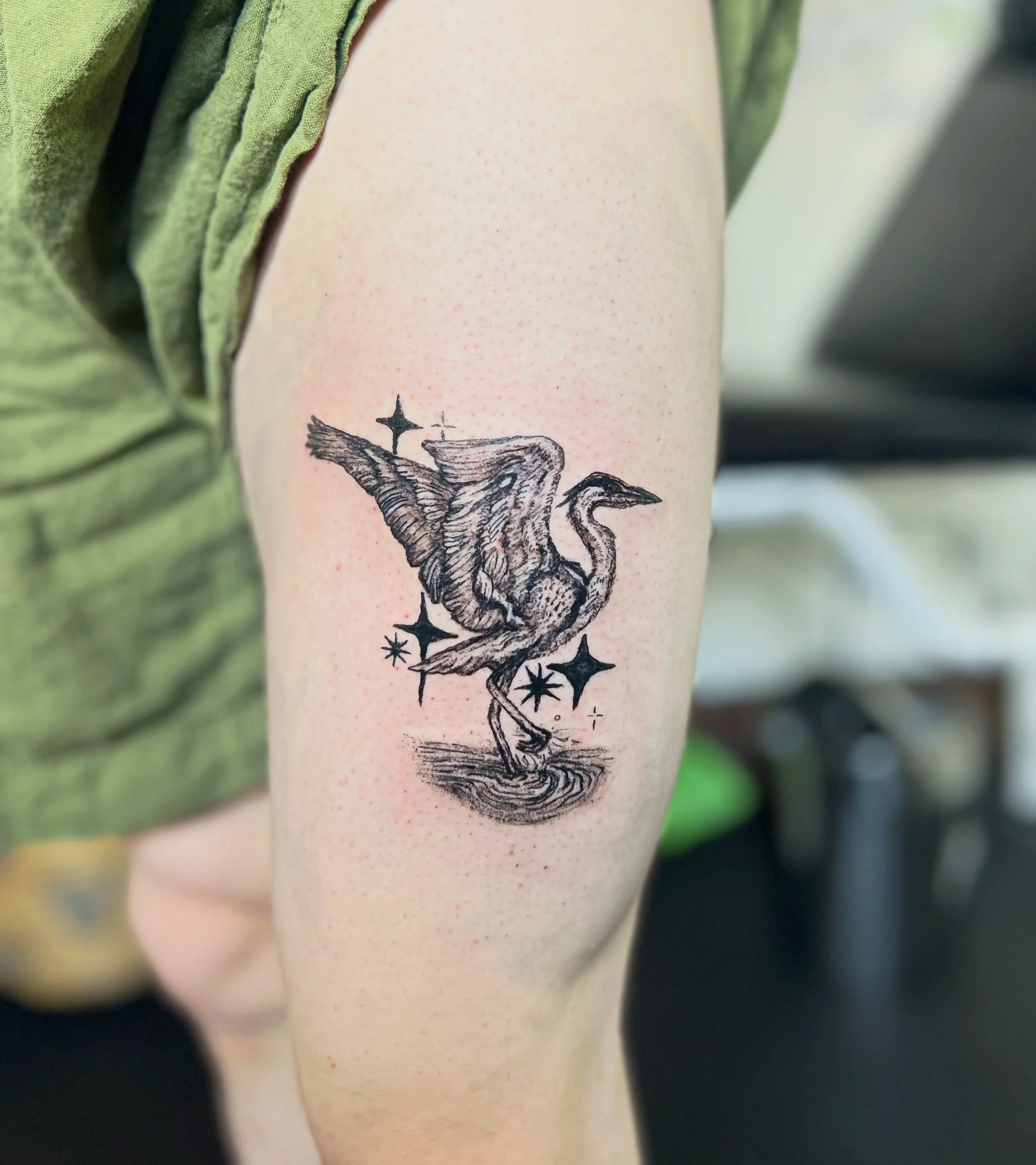 A Blue Heron taking flight ☁️✨ thanks to this lovely human for the trust on their first tattoo! I was so excited someone chose this flash design 😇 dm me if you&rsquo;re looking for a detailed line work piece of your fav creature 🫡
