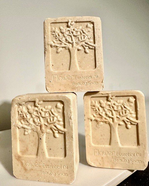 Bentonite & Turmeric ~ Himalayan Salt Collection (Masculine Fragrance)