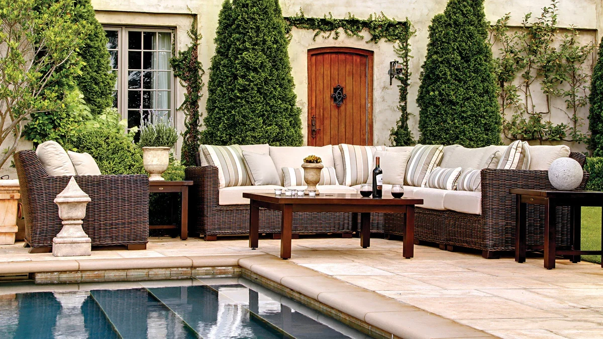Outdoor Spaces Inspired by Summer Classics