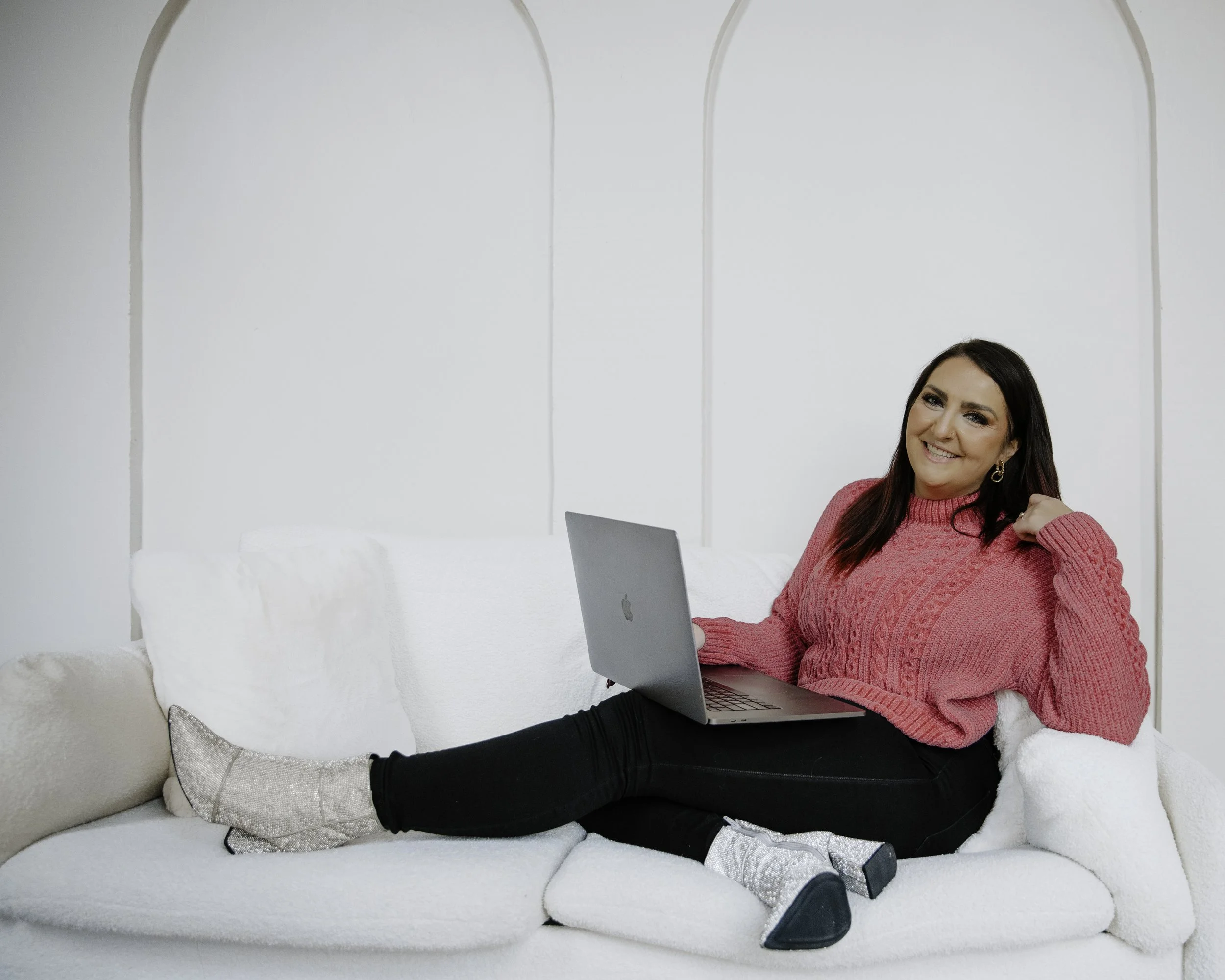 Custom social media management for therapists, nutritionists, and health coaches. Get consistent, strategic content without the stress. Let's grow your online presence together.