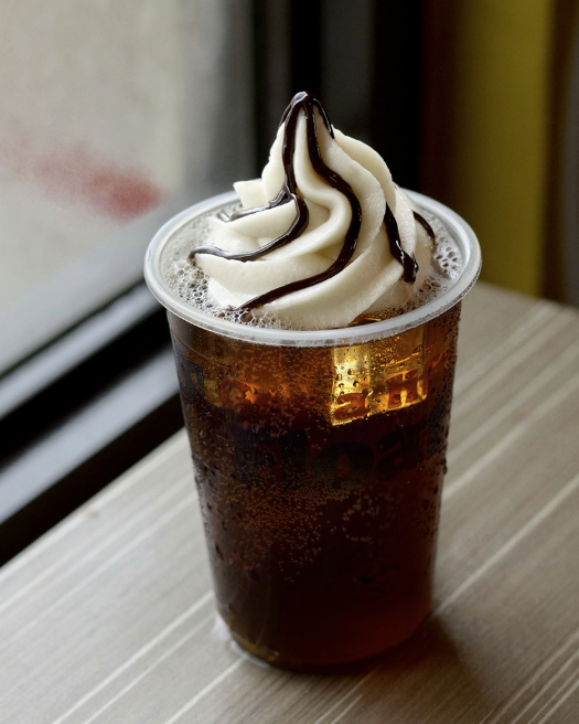 Classic Coke Float