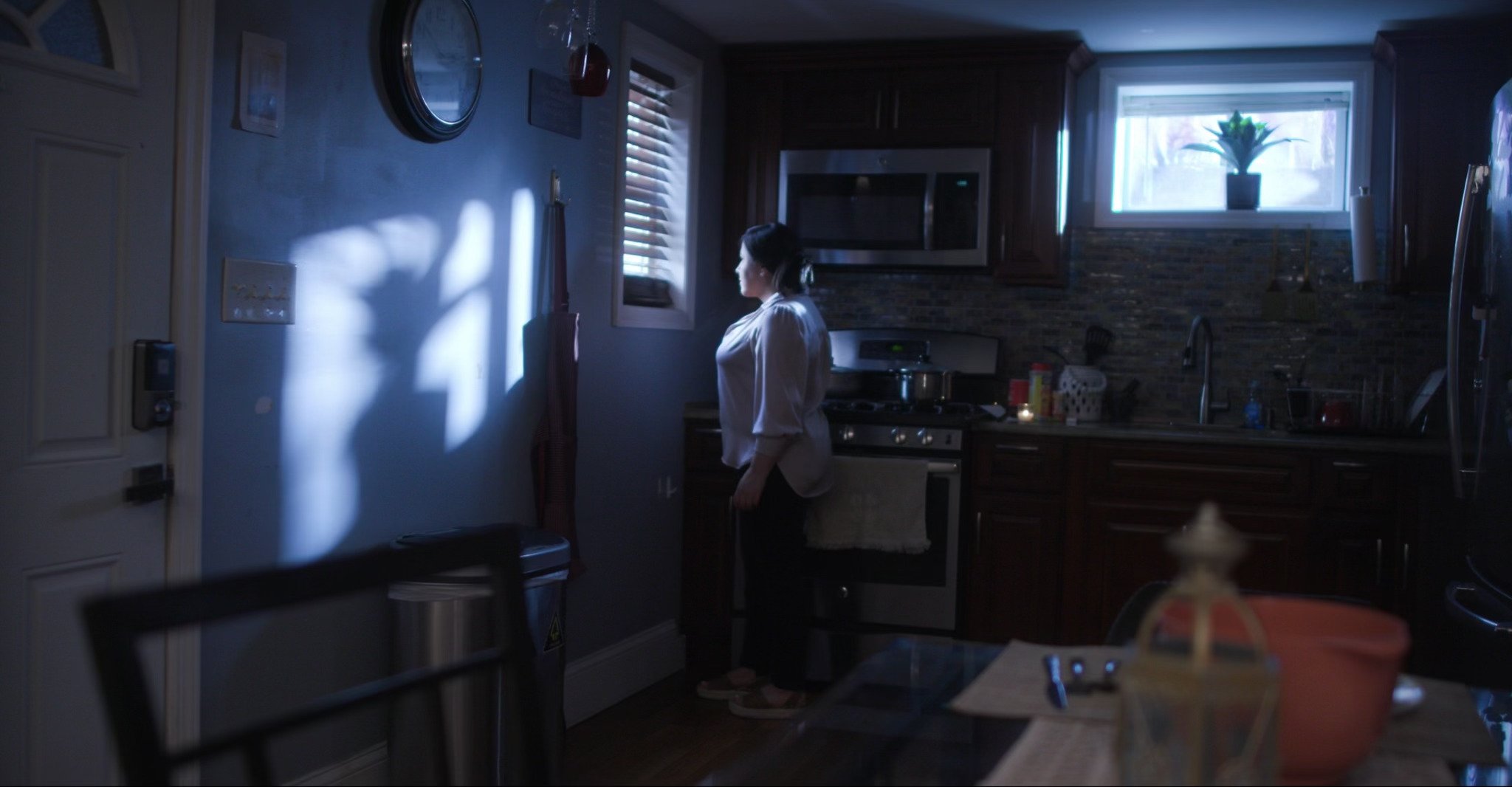 Timeline 1_01_00_16_17-2.jpg