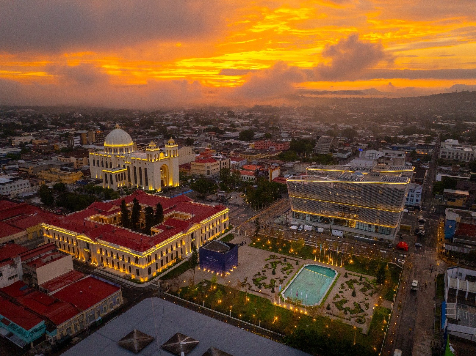 Is El Salvador Safe for Tourists?