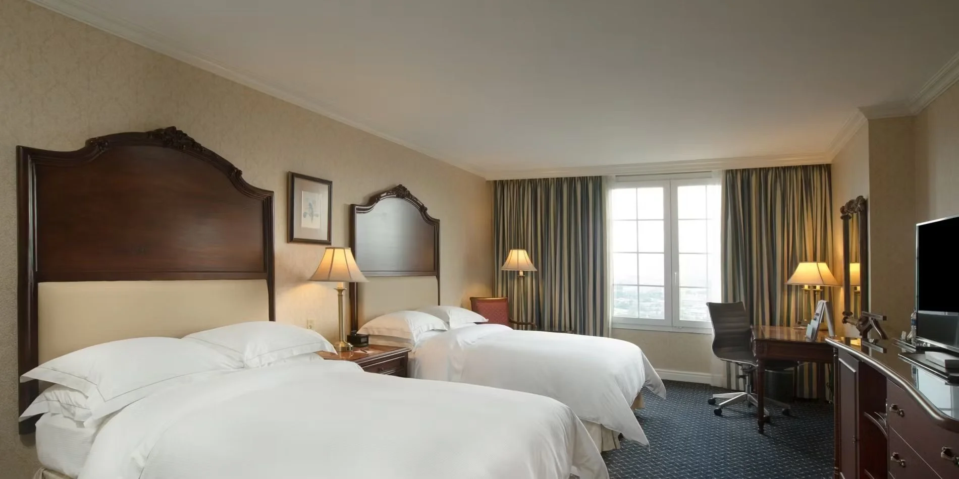 Hilton_01.jpg