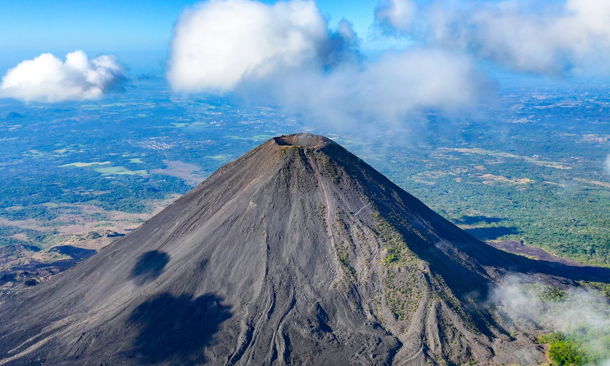 Volcán de Izalco - Sonsonate.JPG