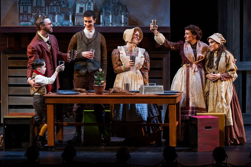 Christmas_Carol_416-Edit_WEB_SIZE_DO_NOT_PRINT.jpg