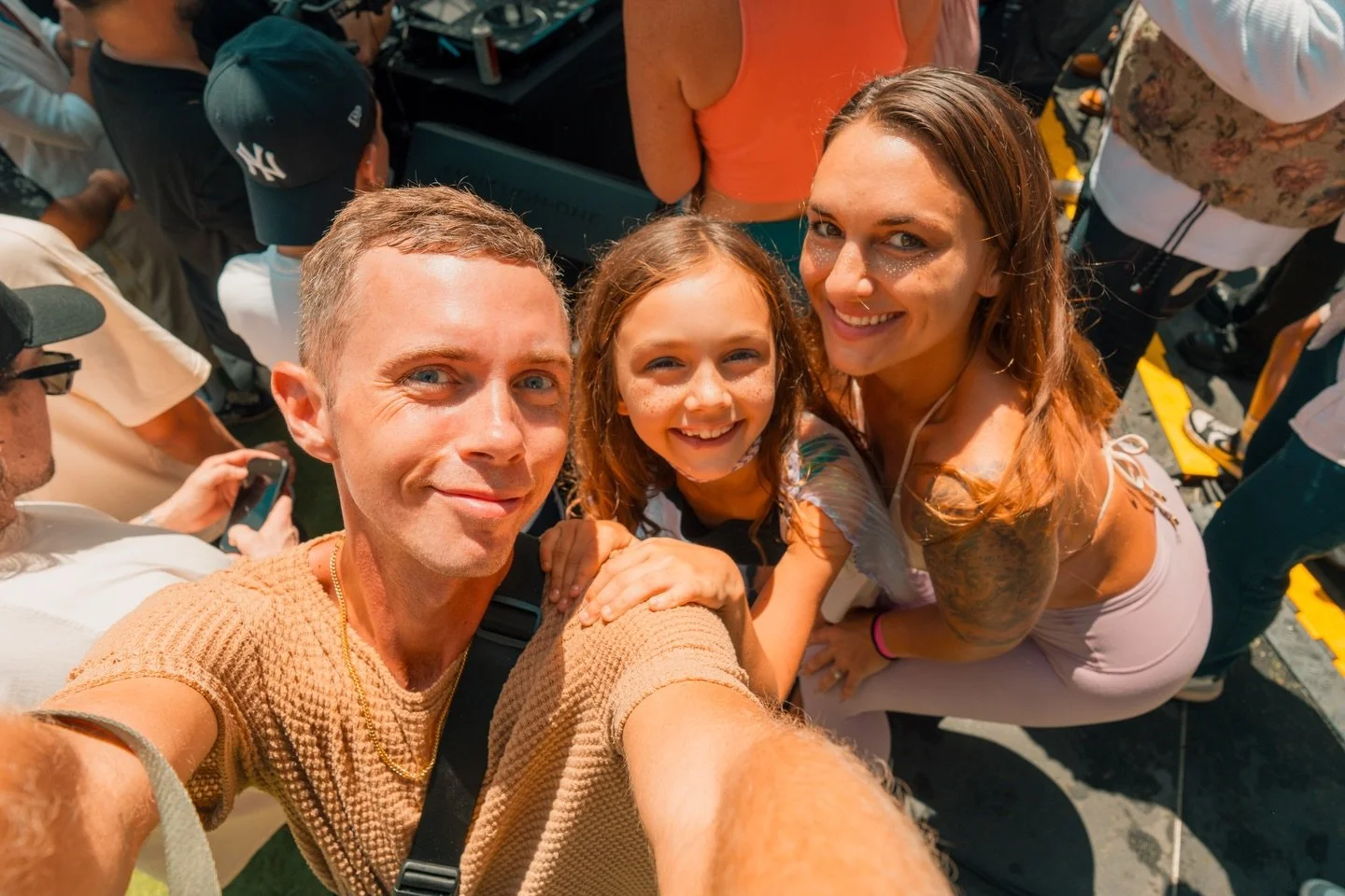 Better together 🥹 I can&rsquo;t tell you how great it is to live in a city like Miami that has all ages dance parties! Why isn&rsquo;t this more widespread?!!! We love to go out dancing and always wish our baby was with us.. more please!!! Music, da