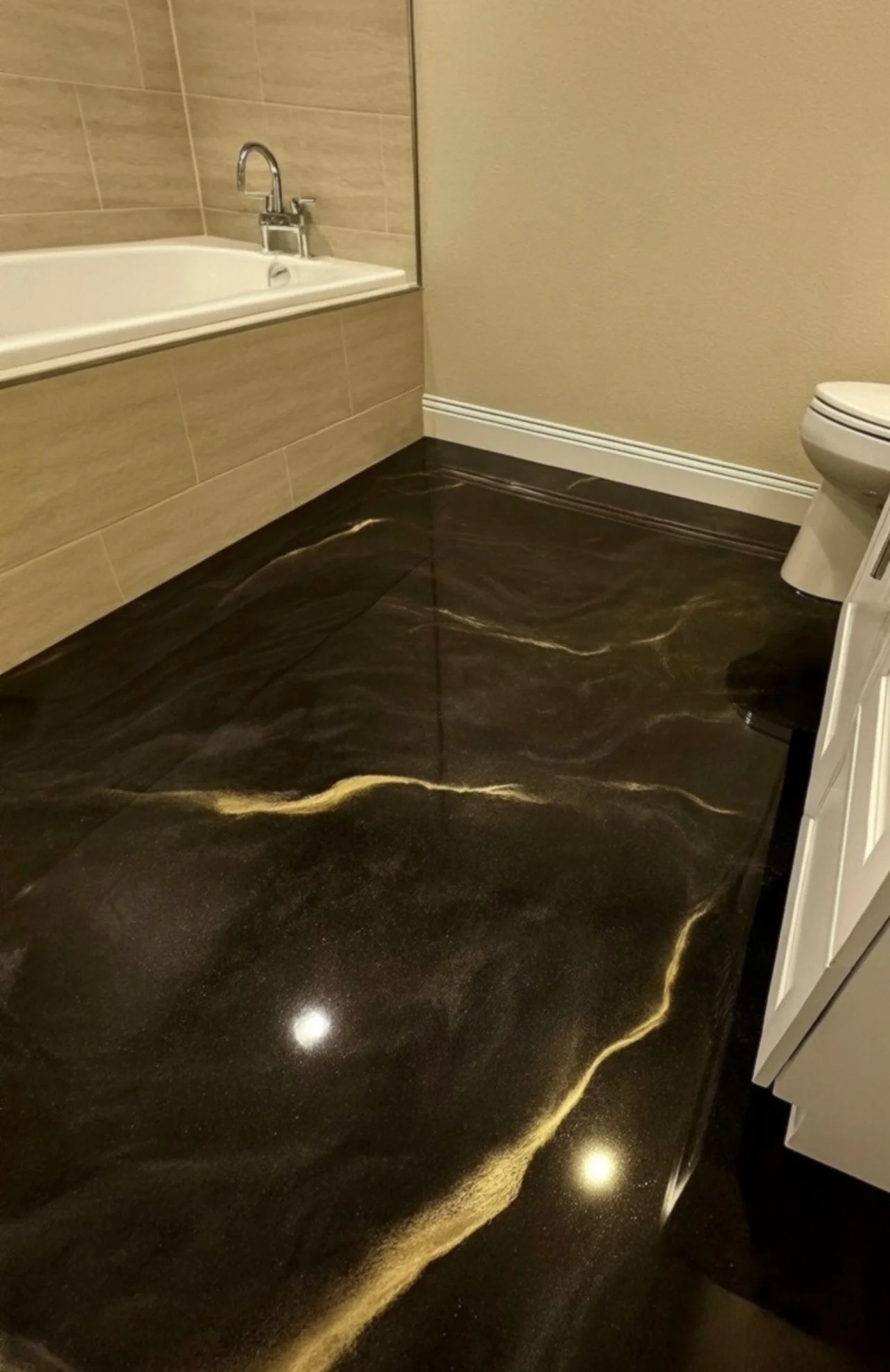 epoxy_bathroom_floor_perth_1.jpg