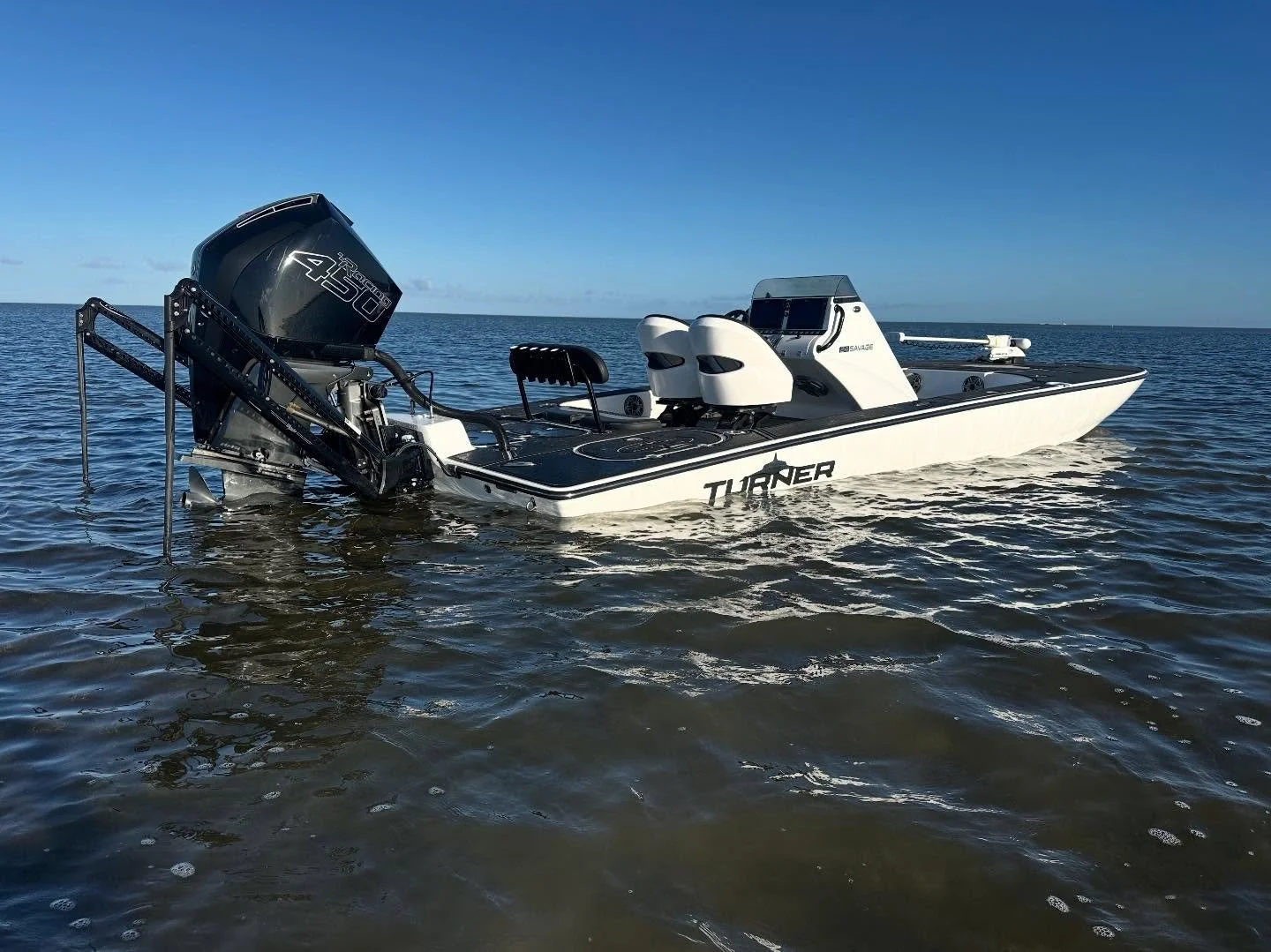 Numero uno is still available. We recently purchased the MPP platinum 5 year warranty on the motor! Also the motor has a brand new lower unit and bravo 1 FS propeller. all reasonable offers will be considered! Fully loaded! $139,950
-Mercury 450R Spo