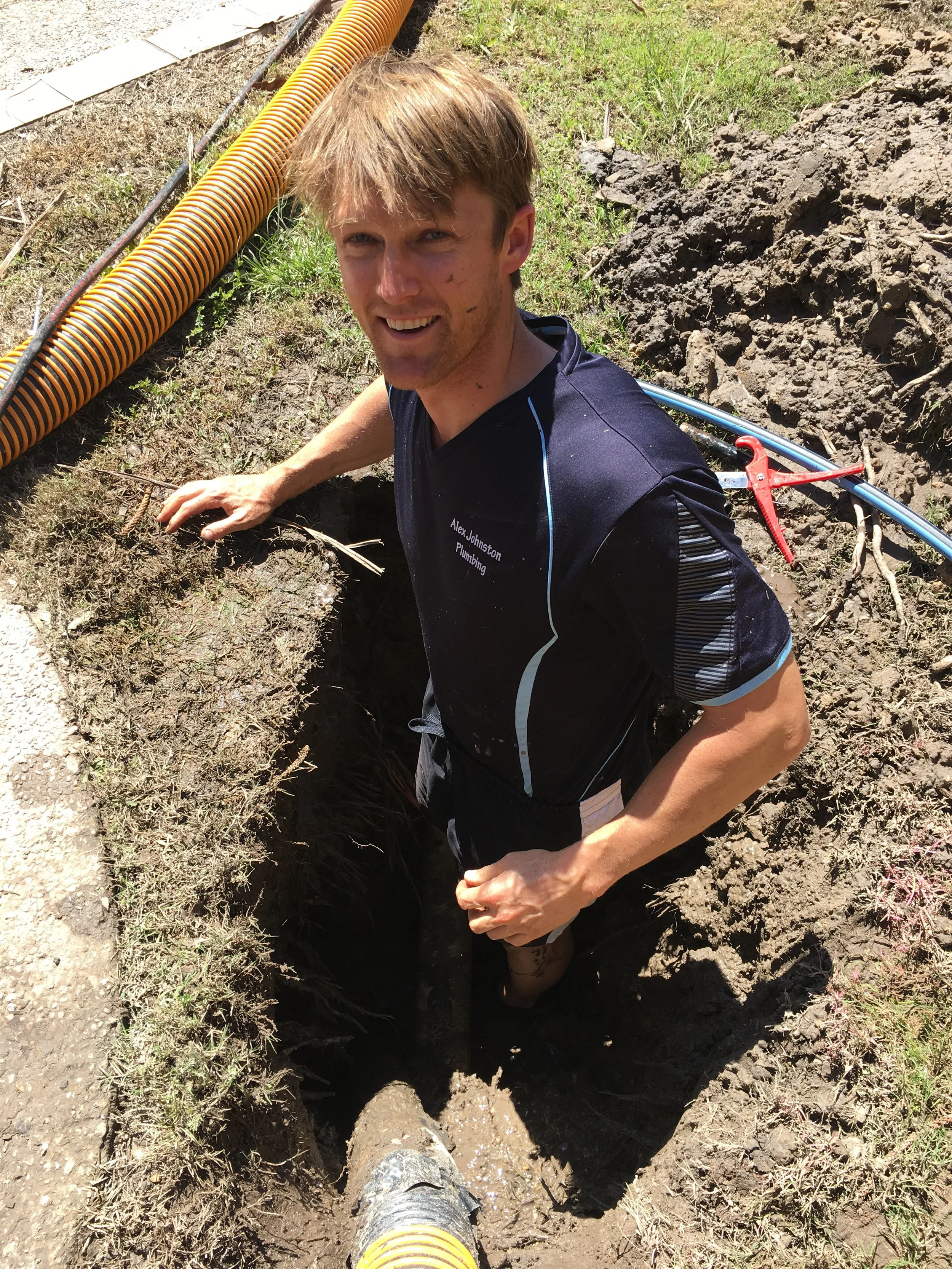 Alex Johnston Plumbing Service Gold Coast Runaway Bay Hot Water System Water Filtration Plumber