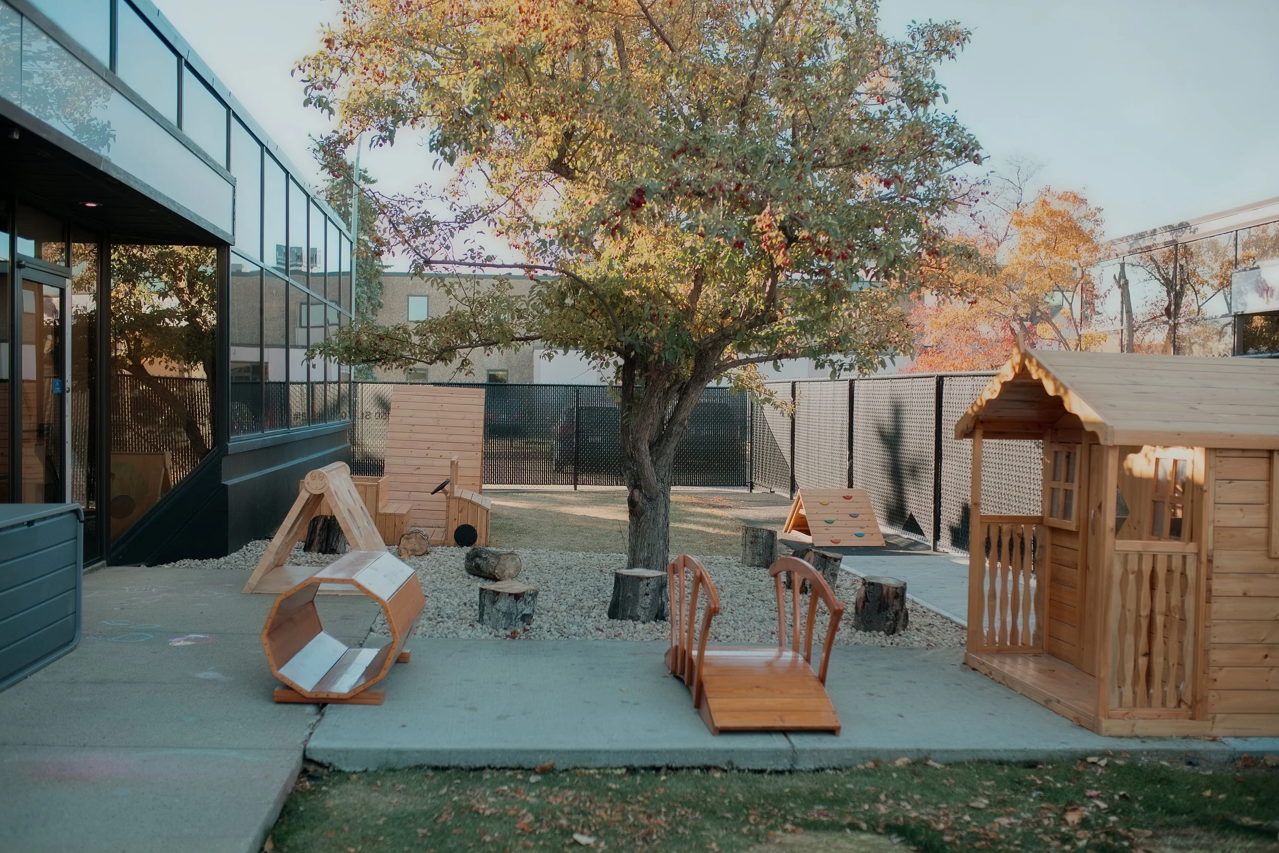 Little-Hummingbirds-Daycare-OSC-Edmonton-(129 of 134).jpg