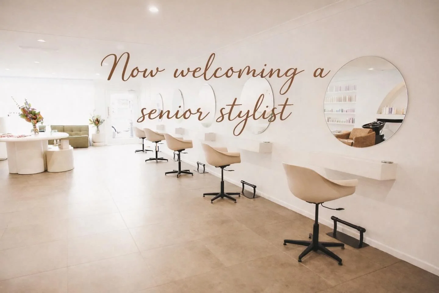SENIOR HAIR STYLIST WANTED 

Baje Hair Studio in Laidley is looking for a confident, experienced stylist to join our busy, fun salon.

If you&rsquo;re ready to walk into a fully booked chair, great clients and a fun team that actually supports each o