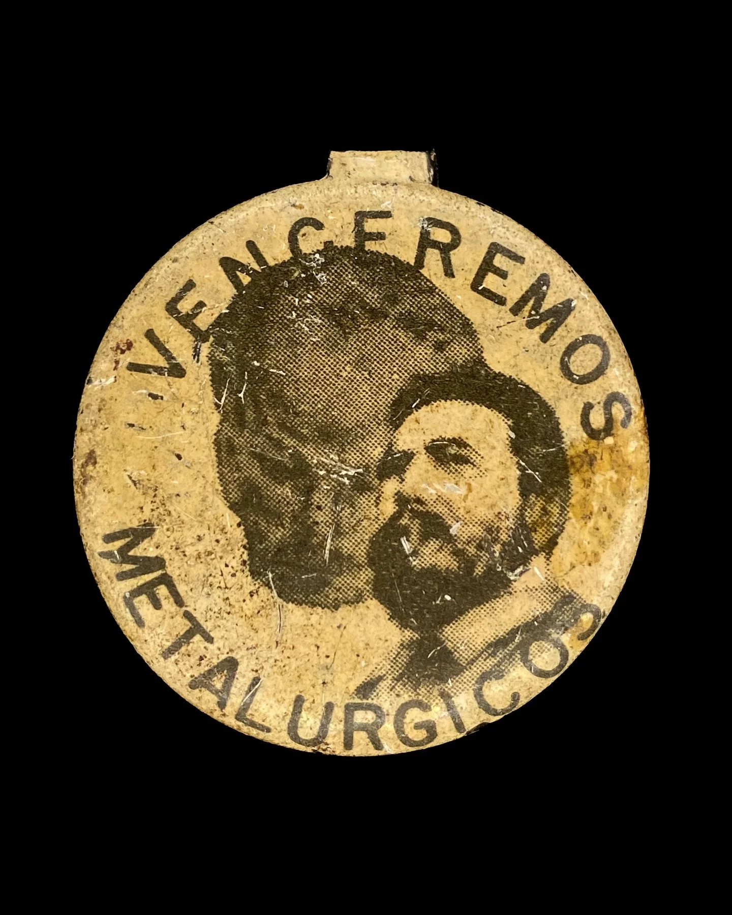 "Venceremos / Metal&uacute;rgicos" tab buttons with portraits of Fidel Castro superimposed over bust of Jos&eacute; Mart&iacute;, Camilo Cienfuegos, and Raul Castro. Cuba, 1959 or early 1960s.

In the first week of January, 1959, the July 2