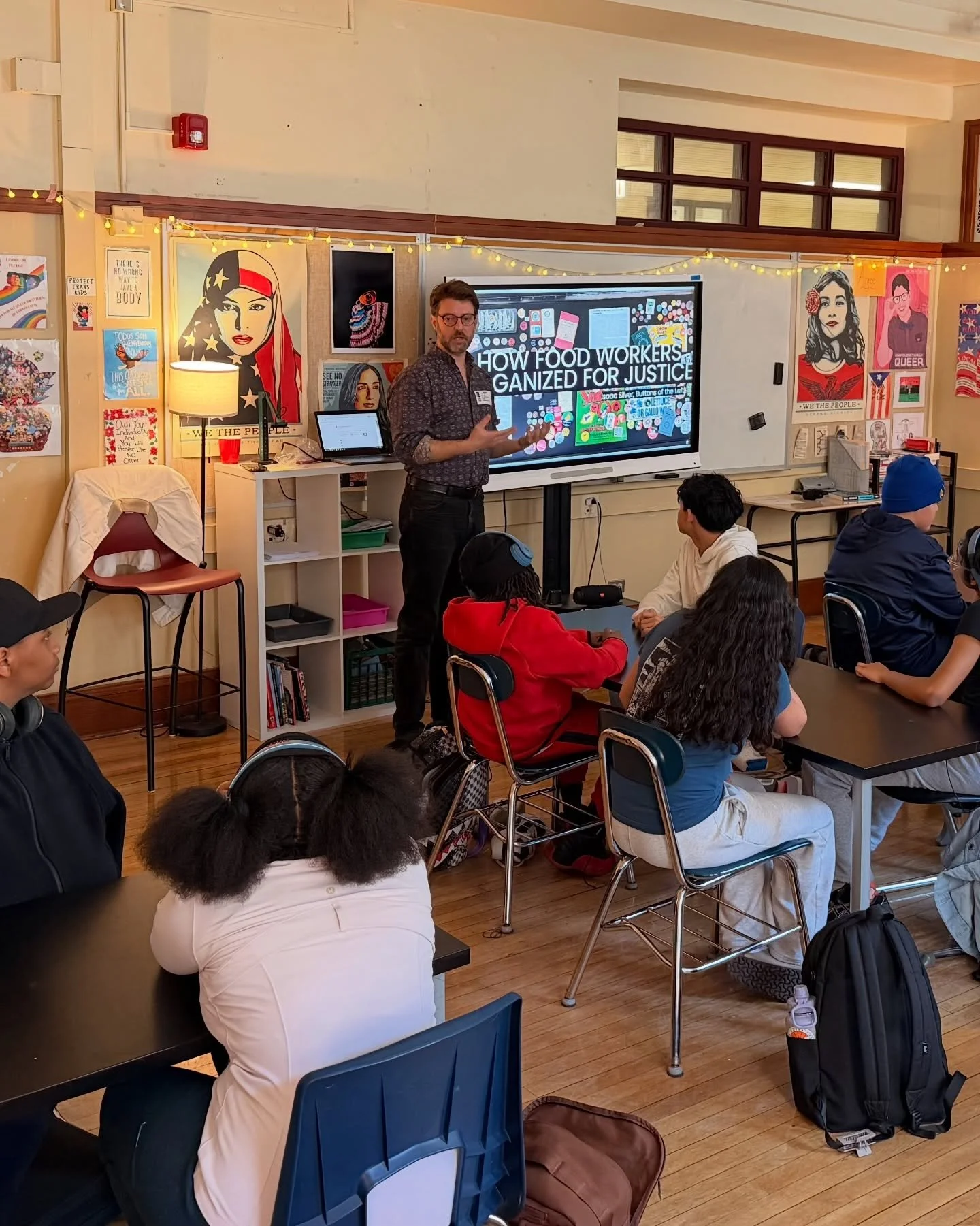 This week I had an incredible time guest teaching Mr Grijalva&rsquo;s 8th grade World Geography classes at Lindblom Math &amp; Science Academy in Chicago, using selections from my button collection and a curated display from the exhibit &ldquo;Emblem