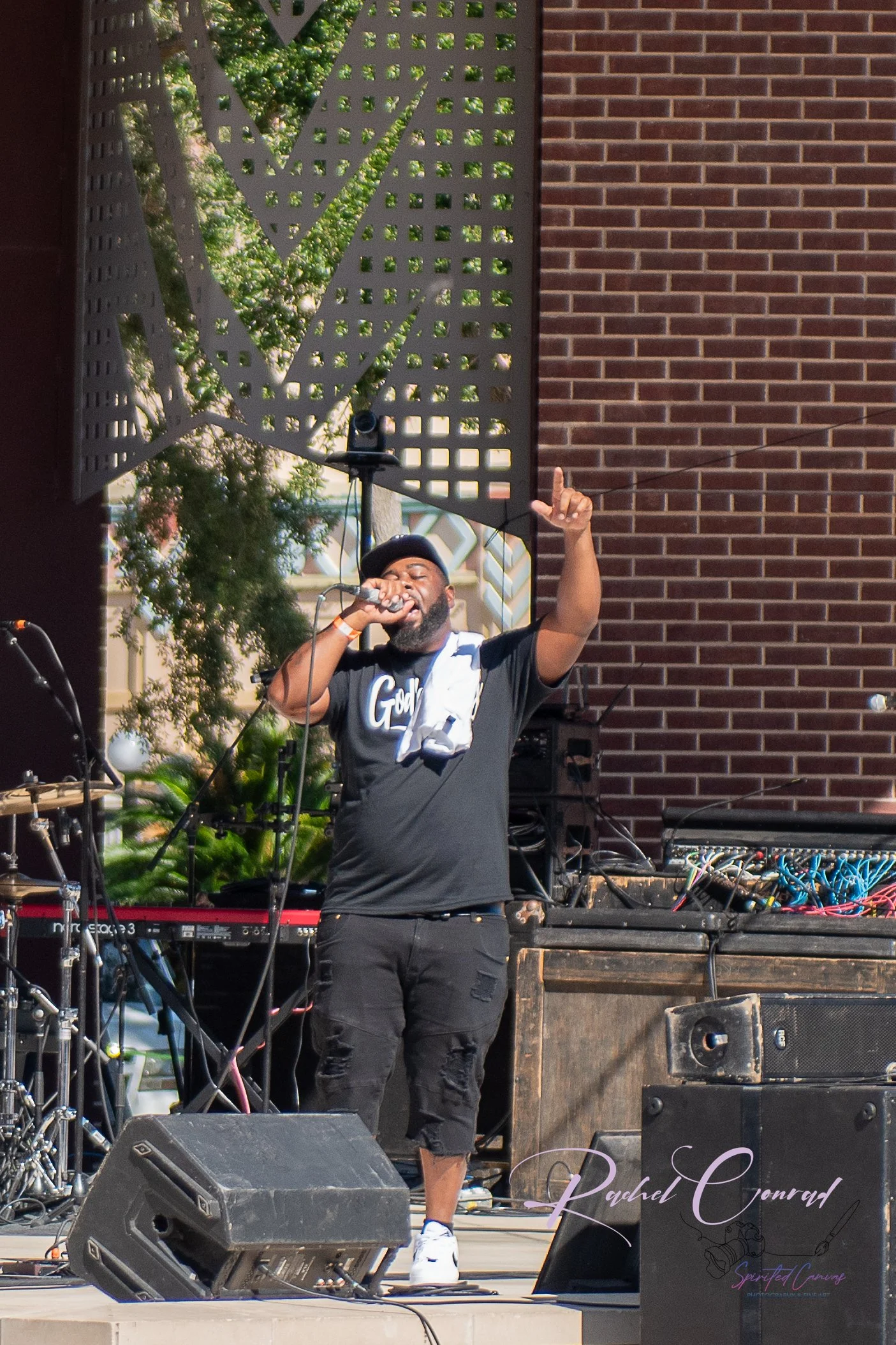 Spirited Canvas-United Hearts Music Festival.jpg