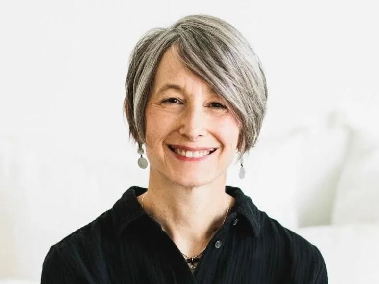 Elizabeth Woning Changed Movement