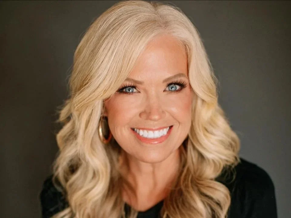 Elizabeth Johnston, Elizabeth Johnston Ministries